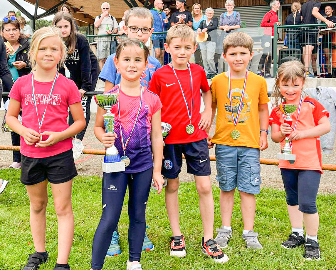 5 Les enfants gardent les coupes DR 1bis 260522.jpg