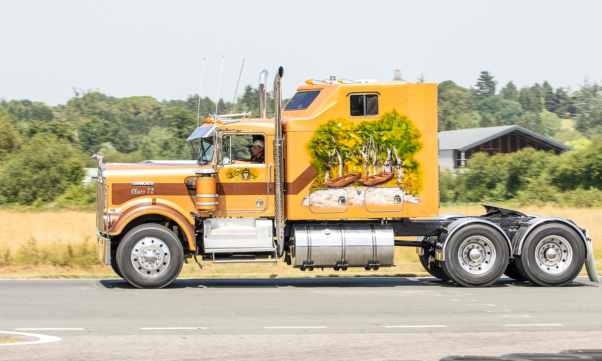 5 camion américain 1bis 190622.jpg