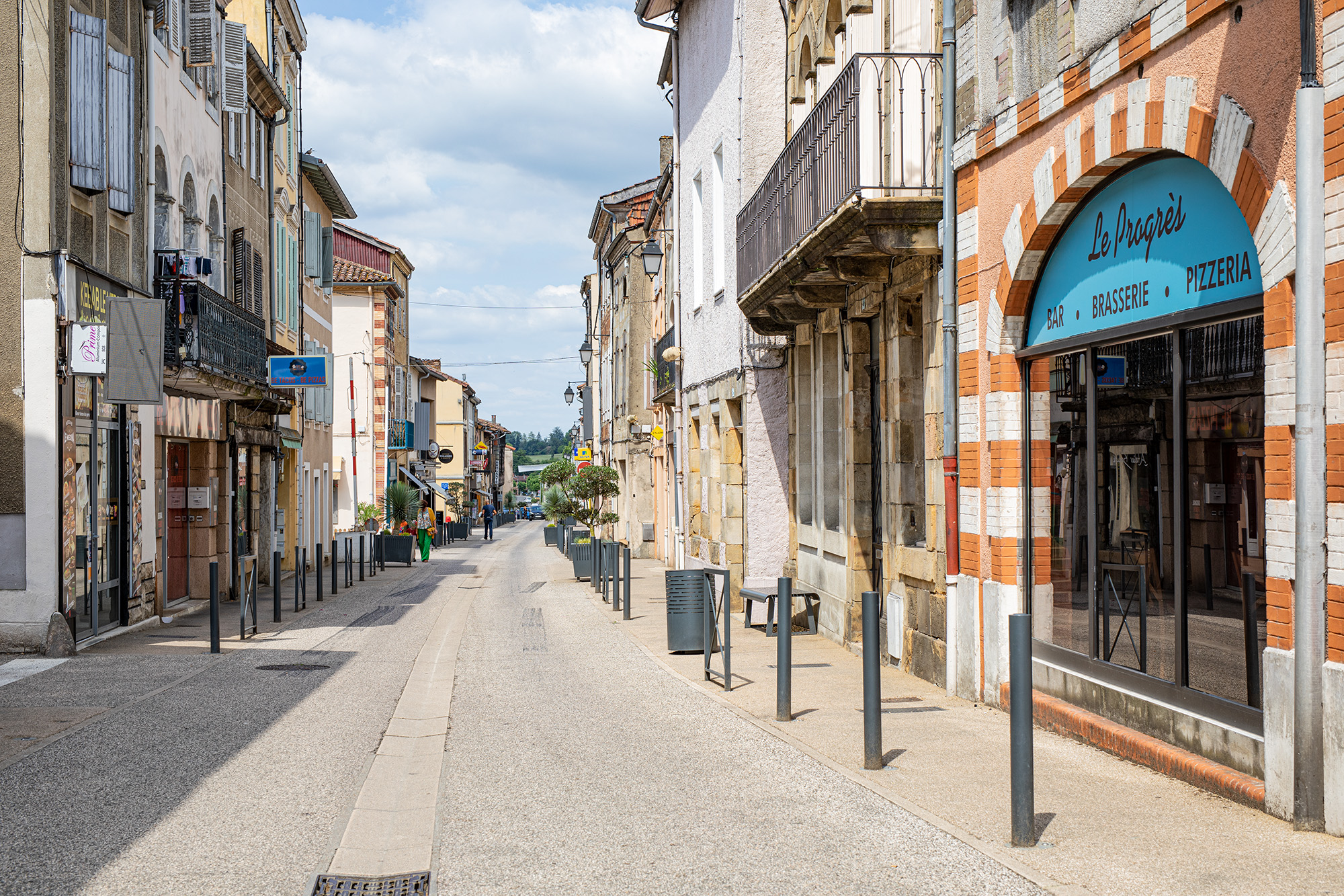 1bis Extension du marché à partir du Progrès à Nogaro1bis 290622.jpg