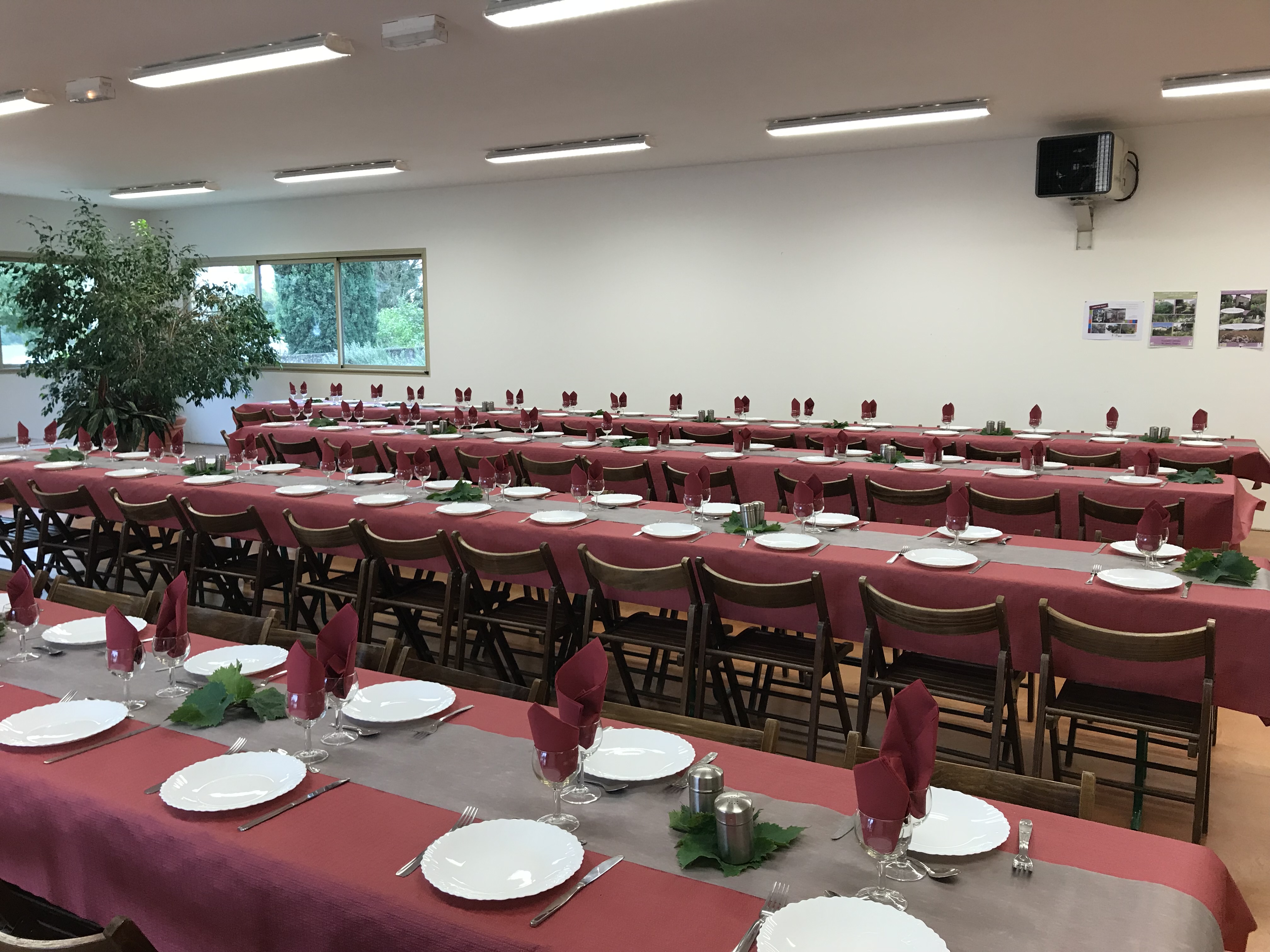 Tout est prêt pour accueillir les invités.jpg