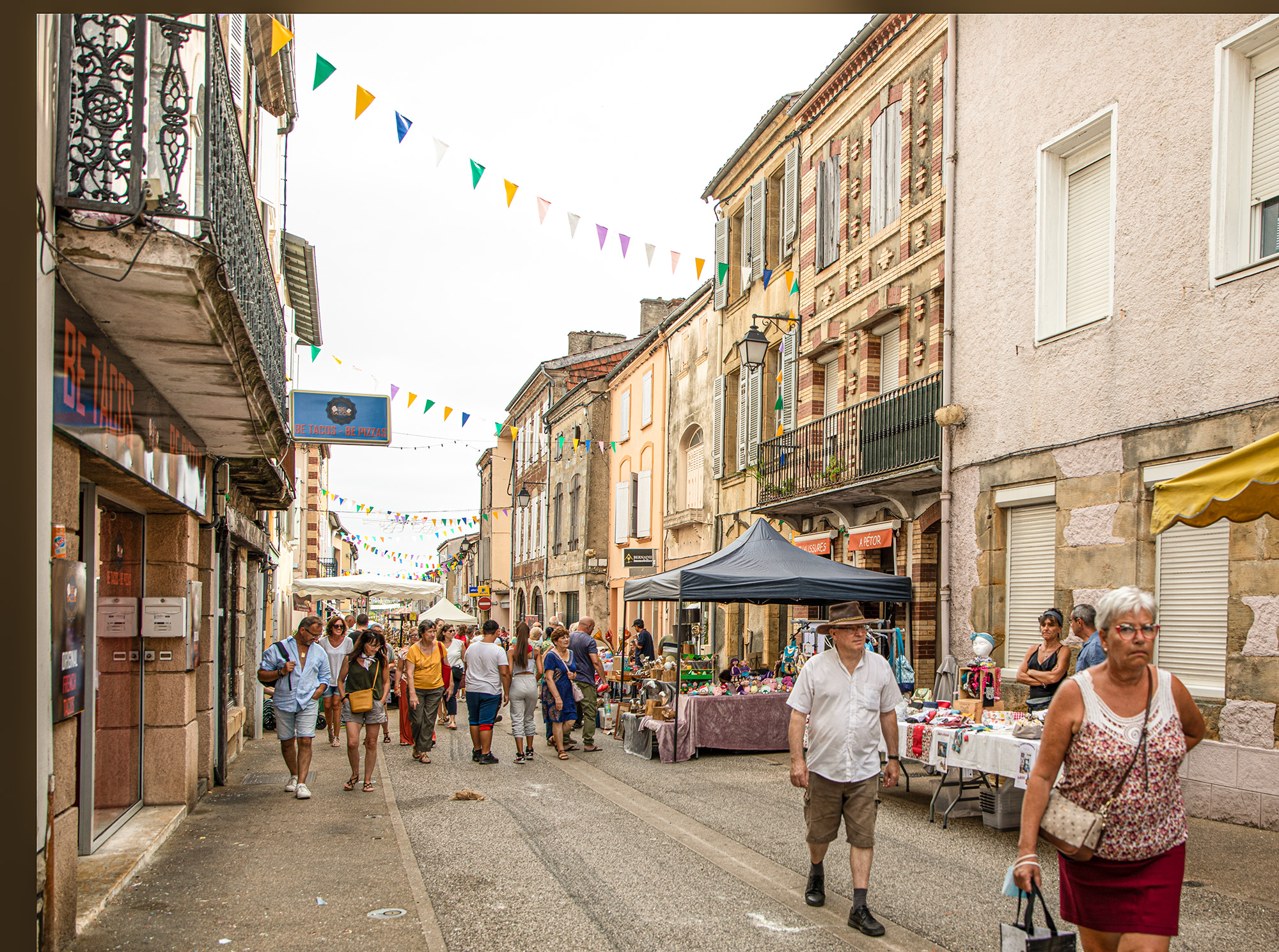 3 Bas de rue de la République 1bis 130822.jpg