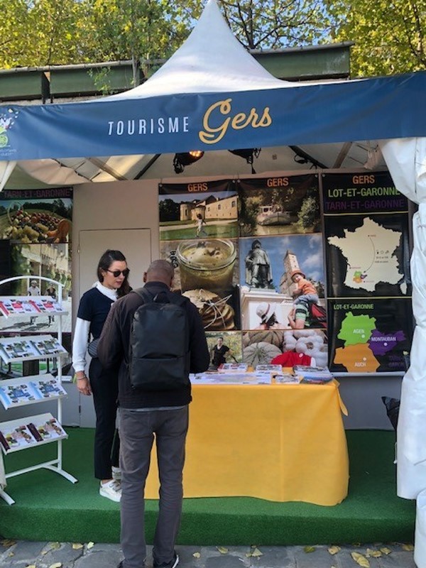 marchés flottants.jpg