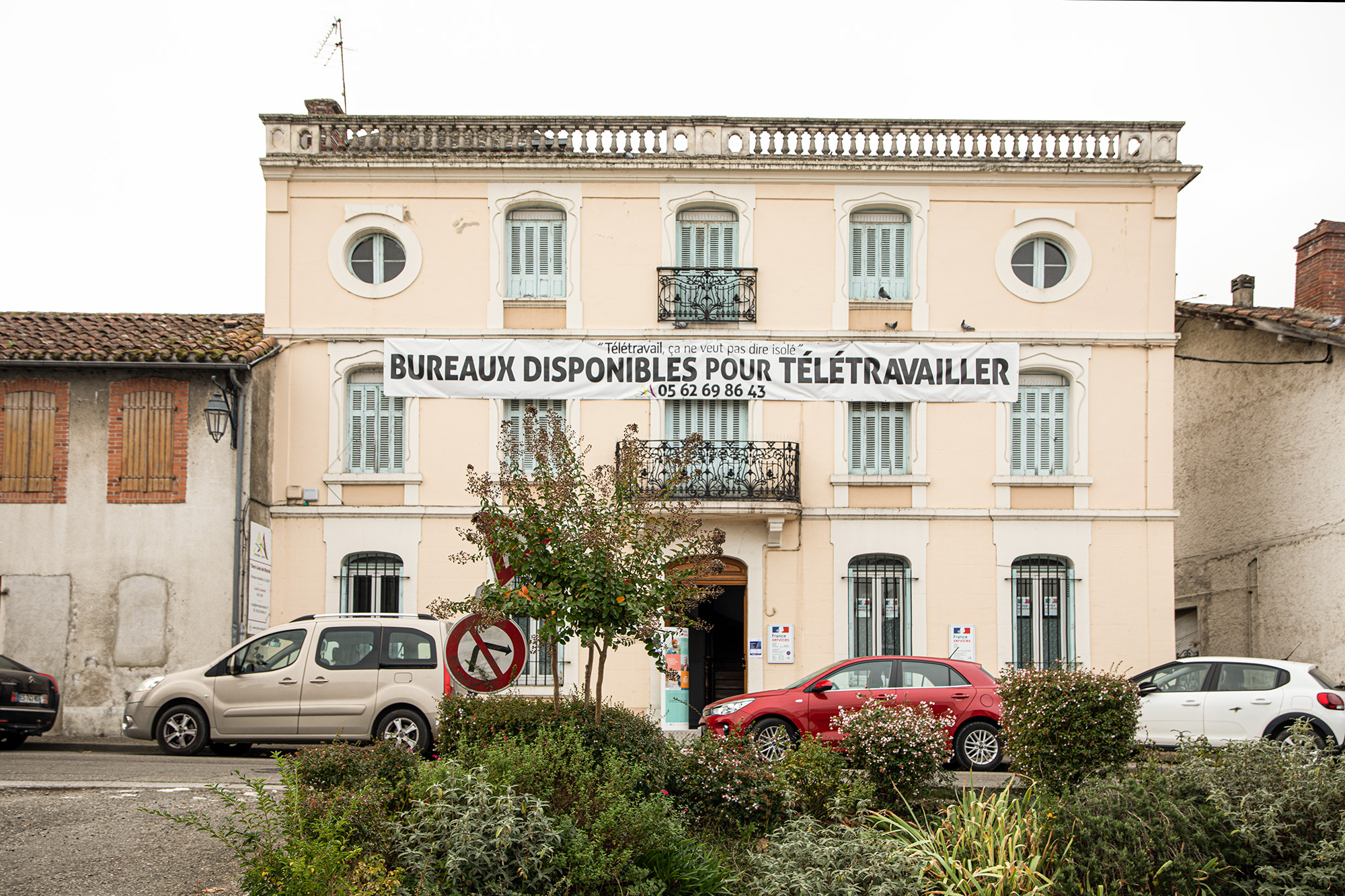 1 Le bâtiment France Services à Riscle 1bis 101022.jpg