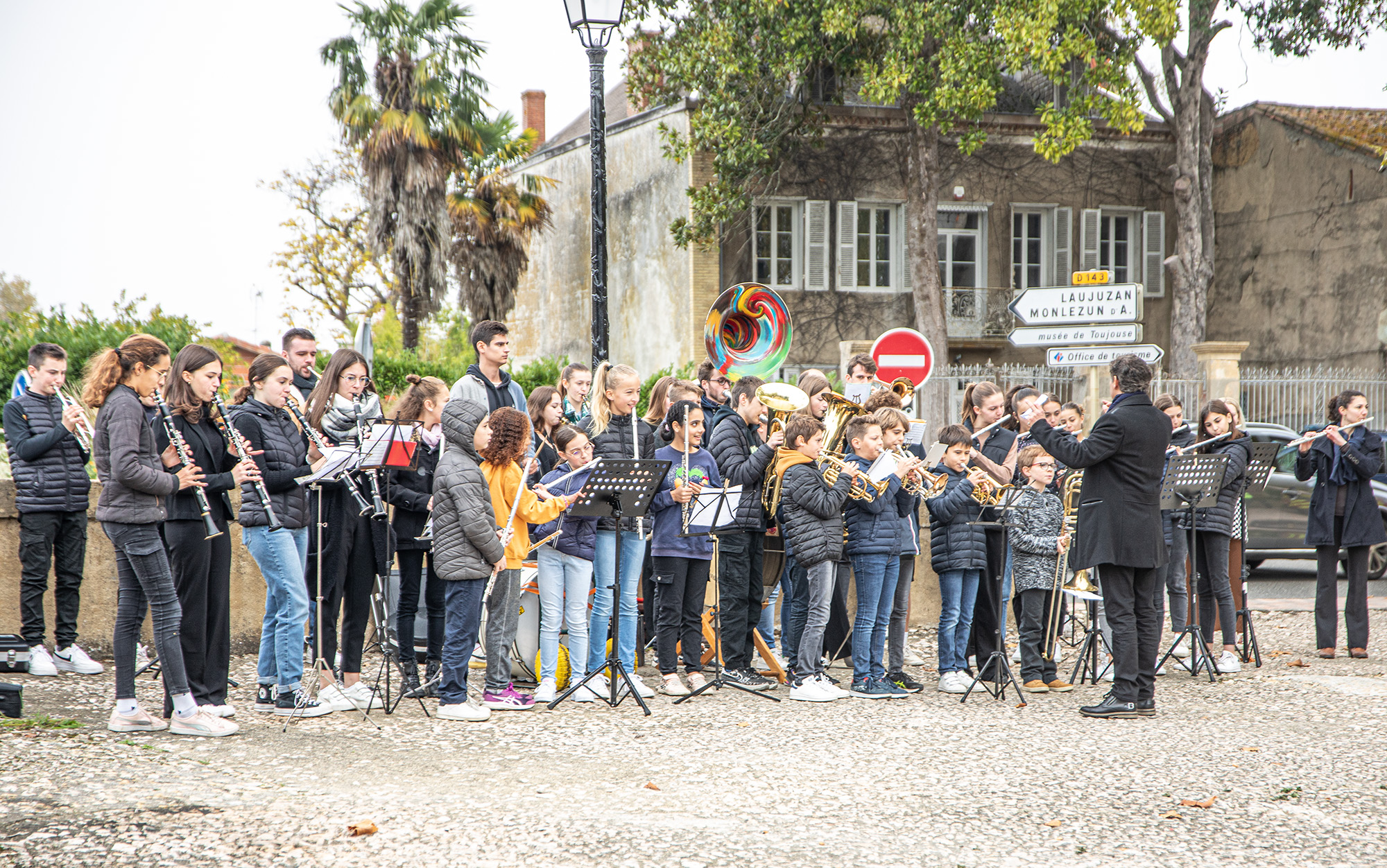 1 La musique se met en place 1bis 111122.jpg