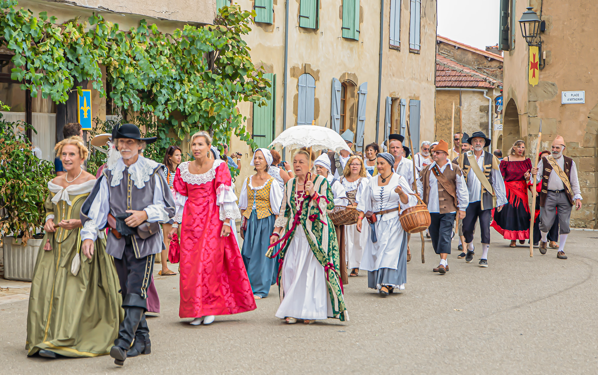 12 Suite du cortège 1bis 140822.jpg