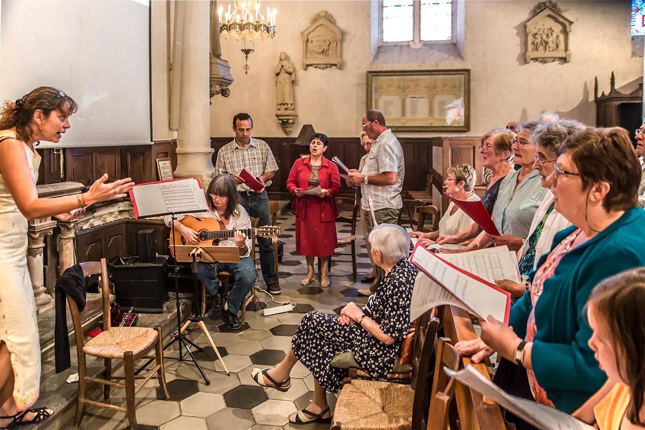 3 La chorale  à Aignan avec 2 Voix d'ici et d'ailleurs en 2014 130914.jpg