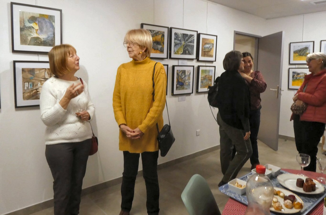 Un vernissage est souvent une rencontre d'artistes