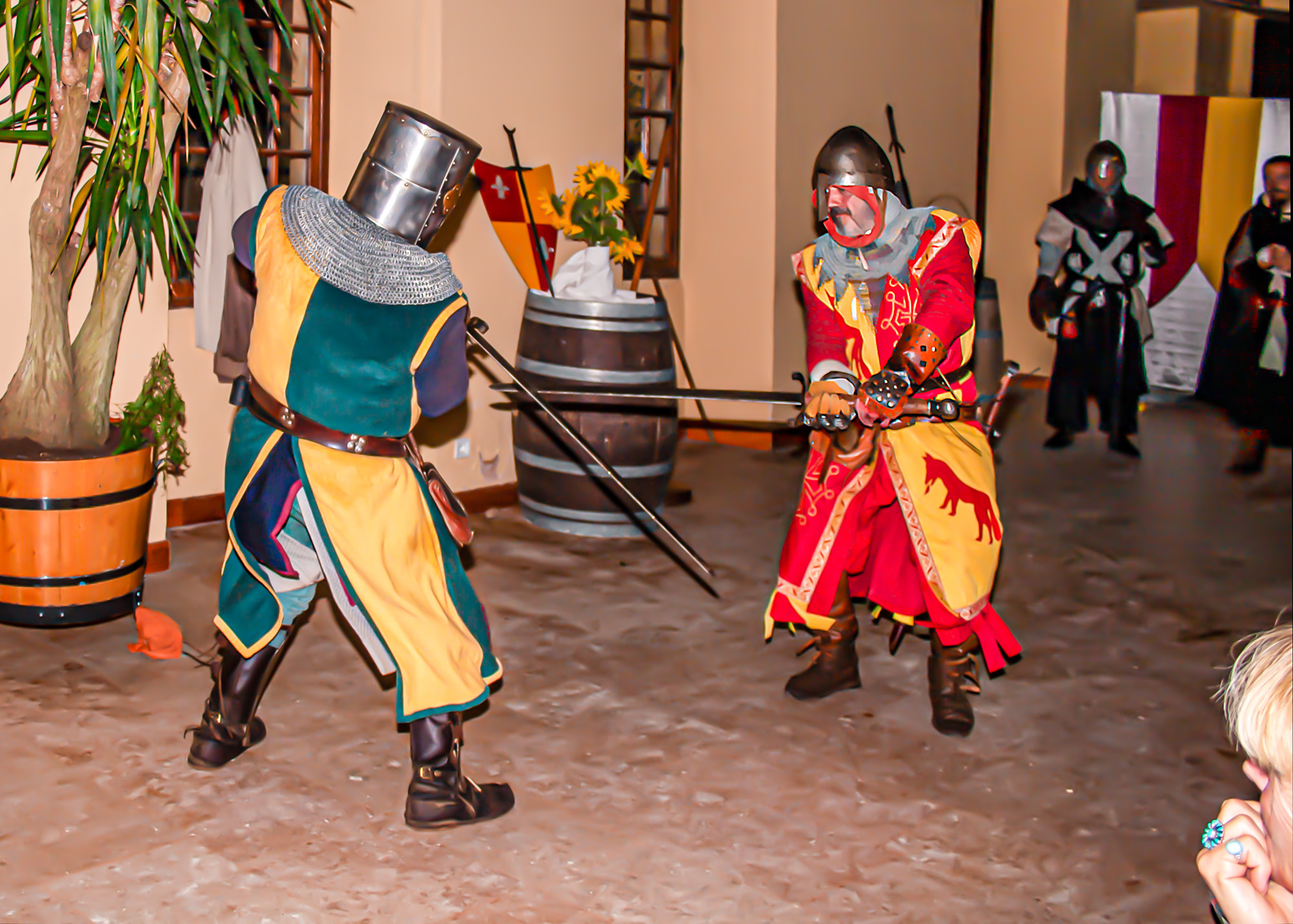 8 Combat avec épées à 2 mains Médiévales 2011 1bis.jpg