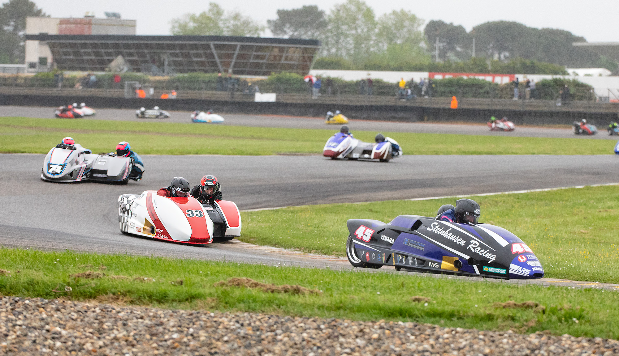 5 Course 1 le 45 Payne-Rousseau le 33 Léglise-Druel et le 74 frères Peugeot 1bis 290423.jpg