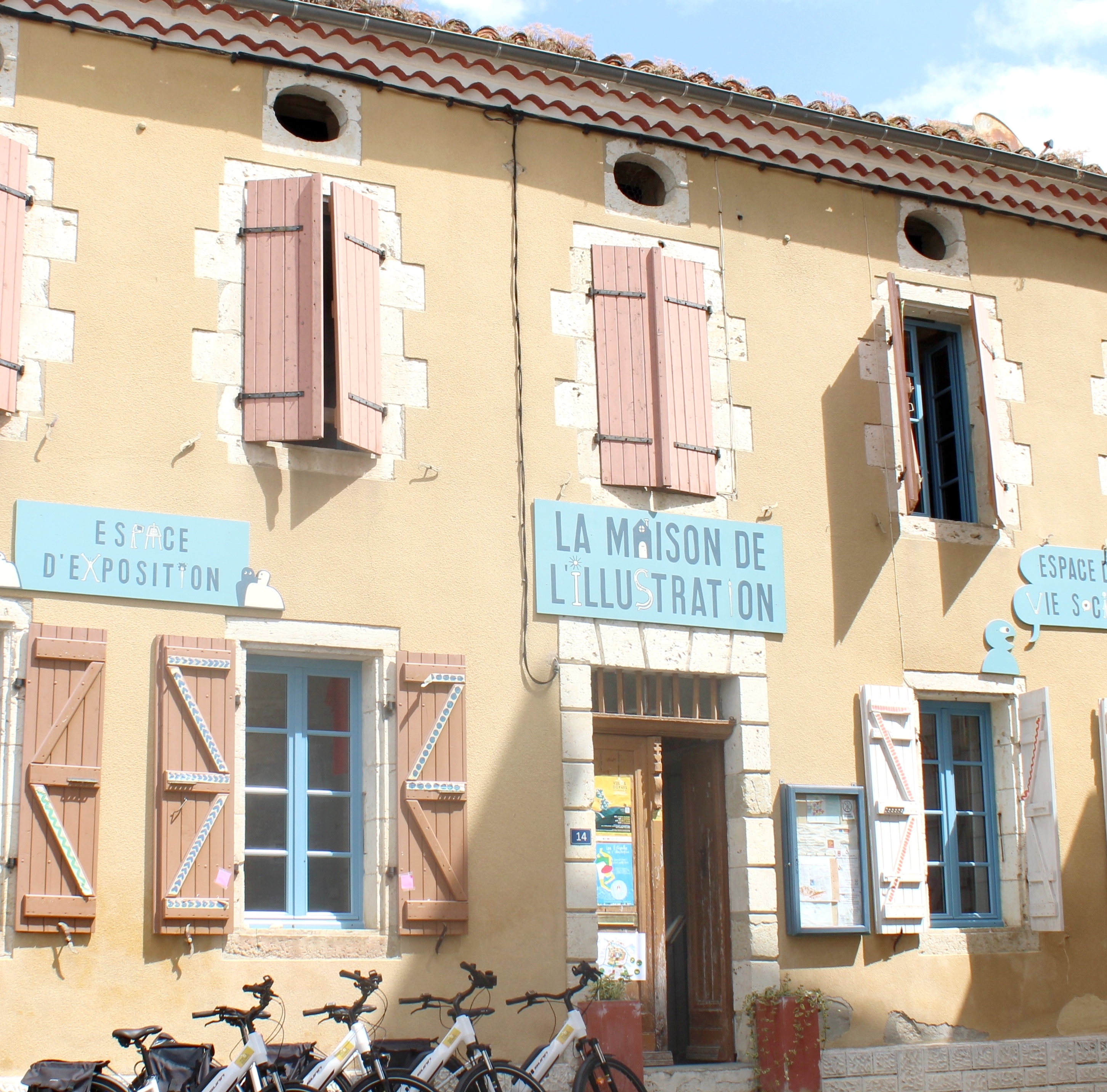 Maison de l'illustration SARRANT.jpg