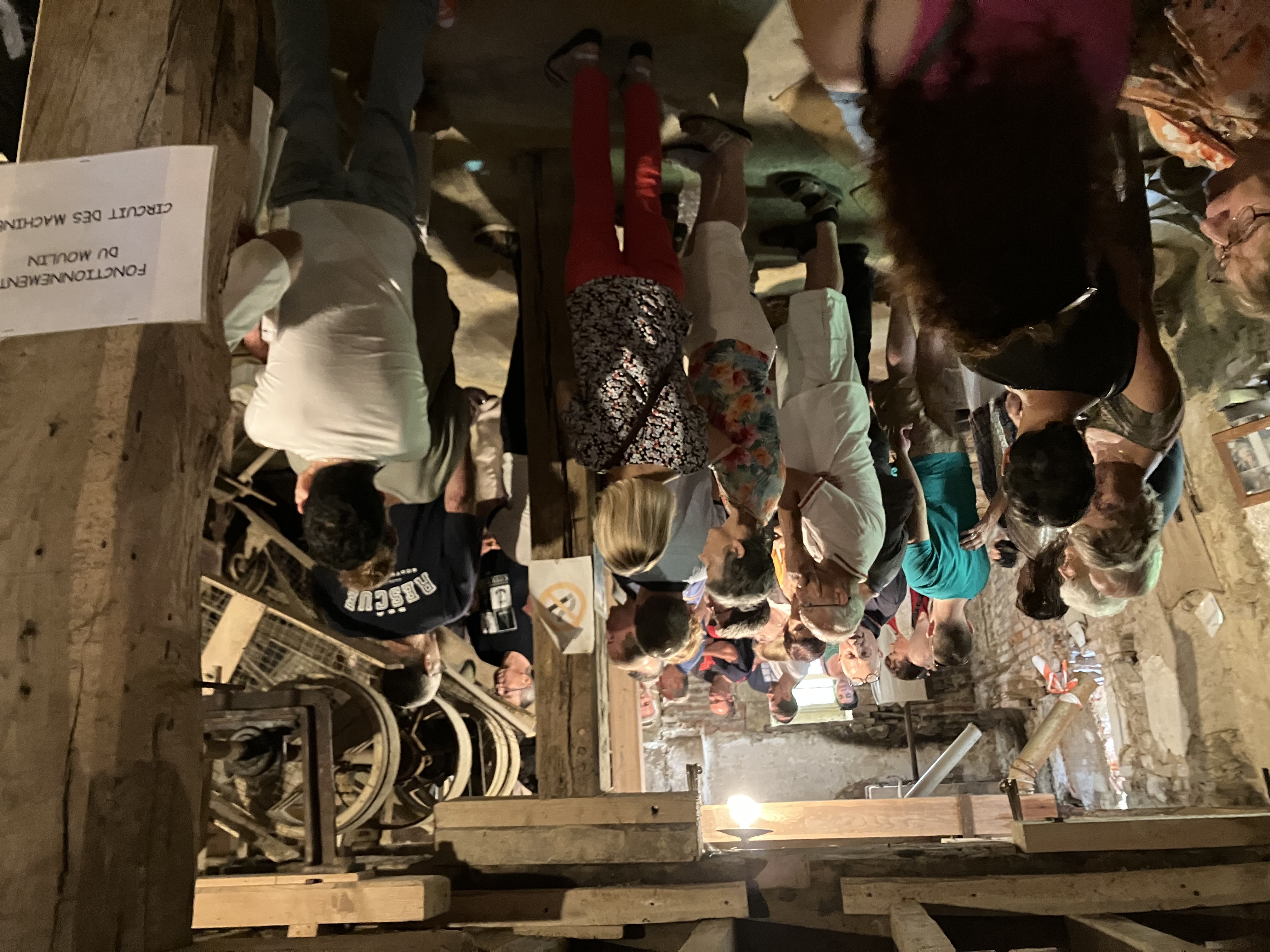 public tarbais dans le moulin.jpg