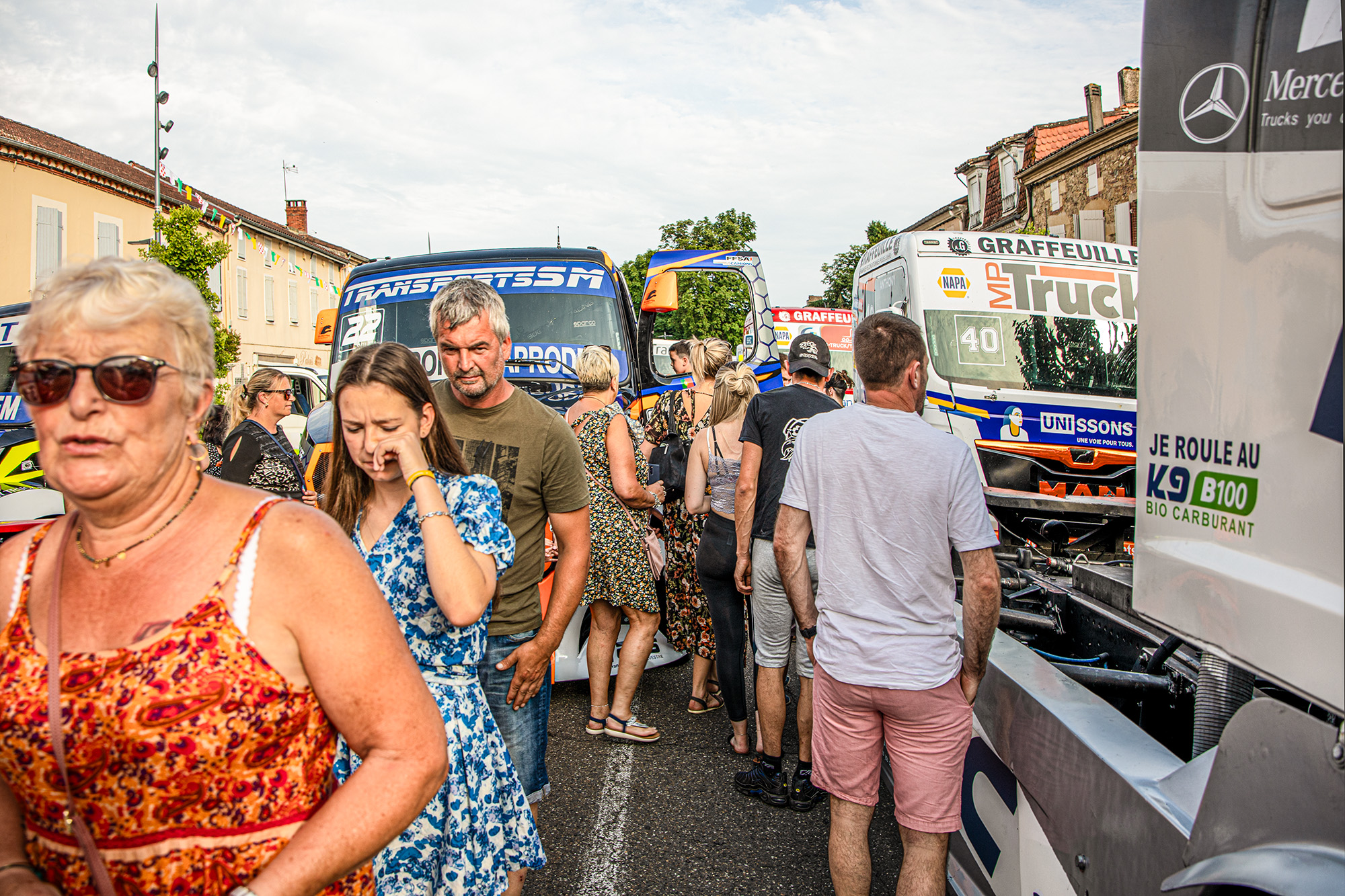 6 Place des Pyrénées le camion de course de Téo Calvet 1bis 160623.jpg