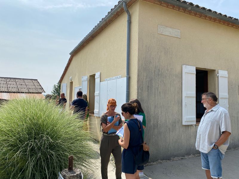 Village fleuri 3.jpg