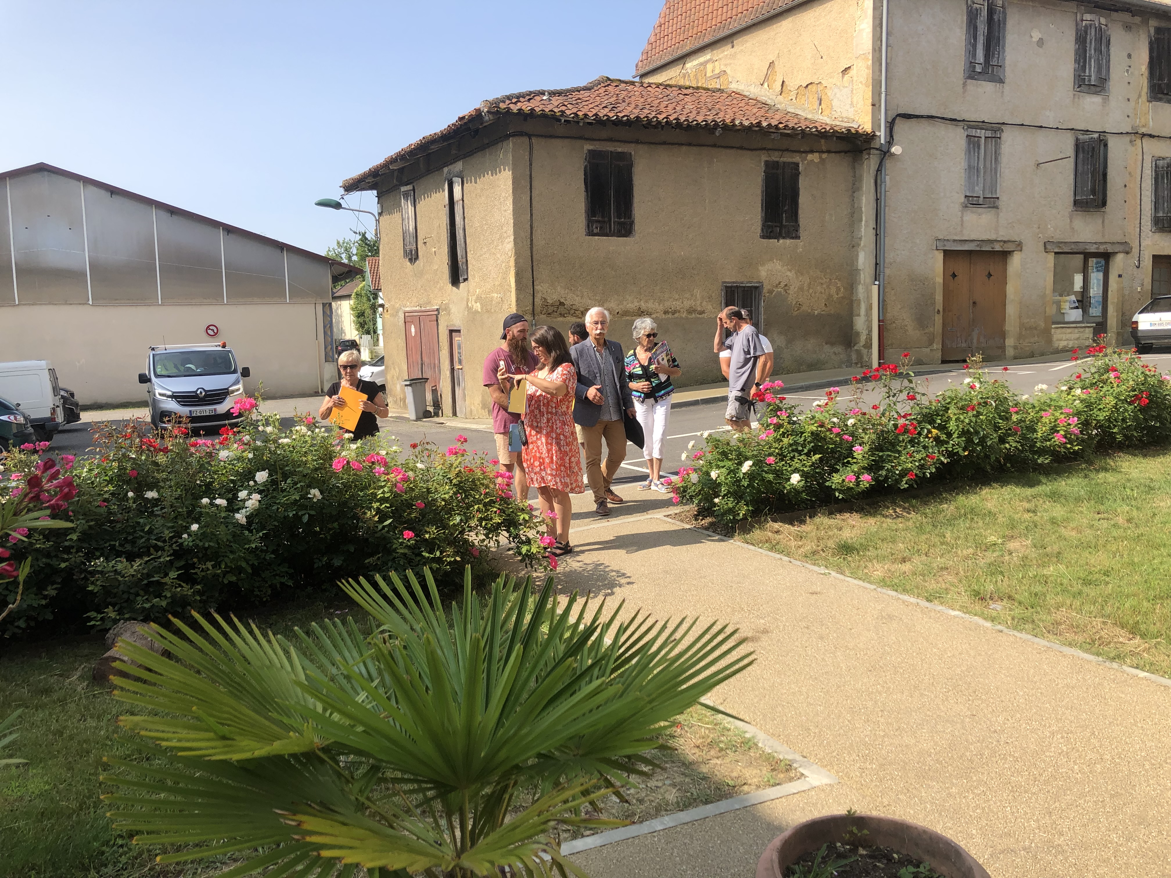 Jury Villages fleuris Miélan 28062023 (7).JPG