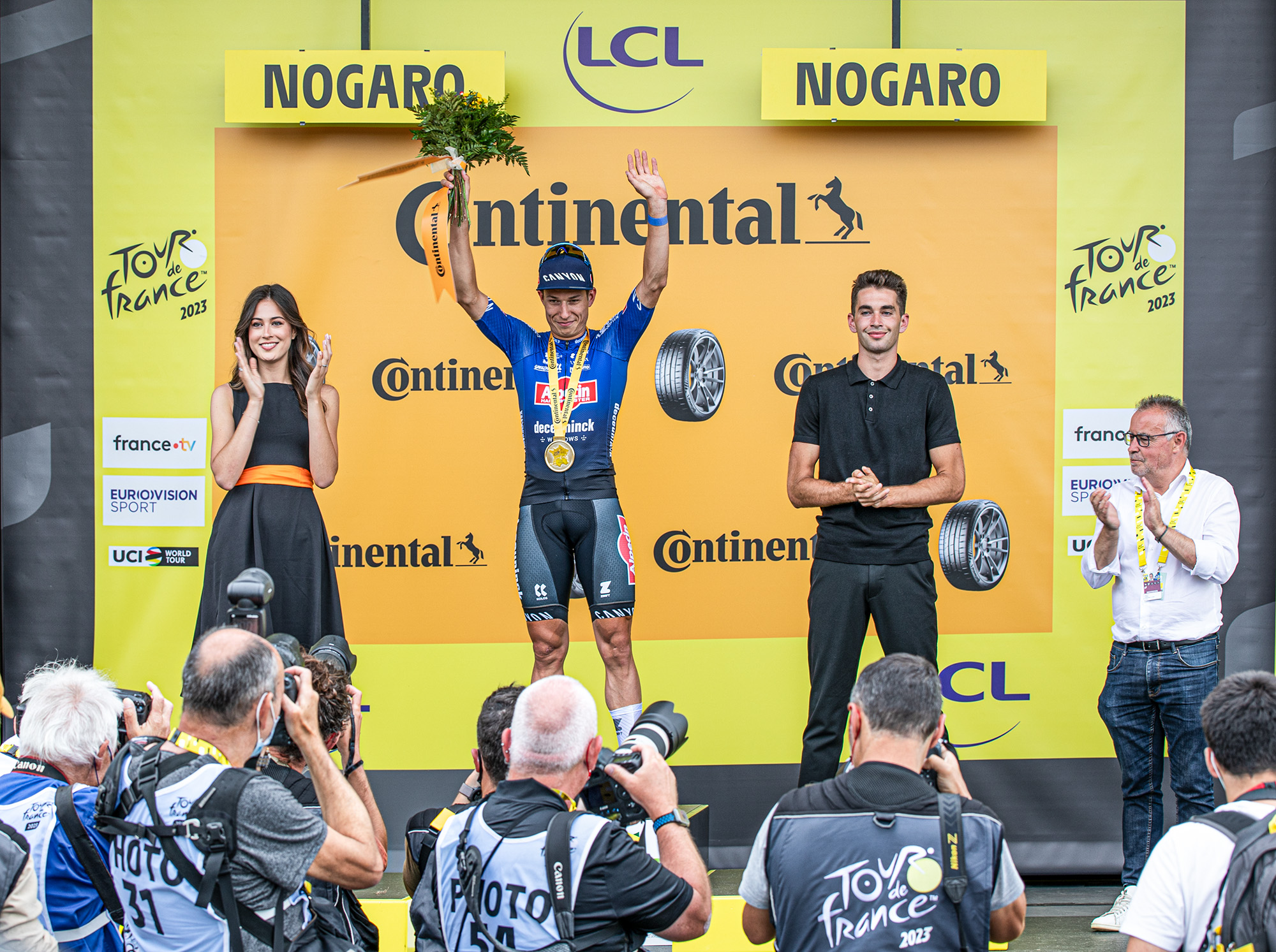 51 Podium étape Jasper Philipsen 1bis 040723.jpg