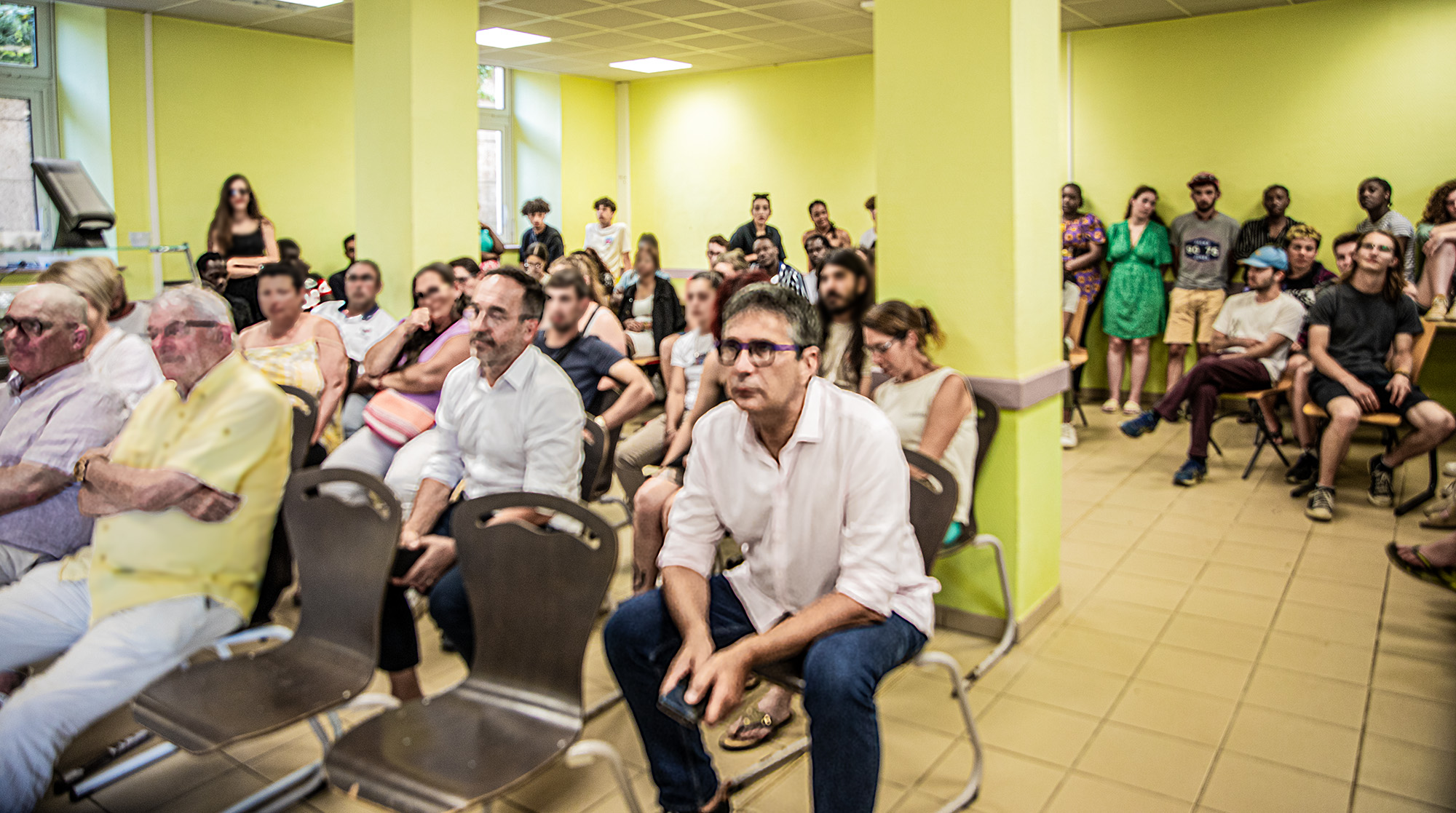 2 La salle de g à dr Bernard Malabirade Bernard Pierre Pascal Lamour Etienne Ducongé 1bis 090823.jpg