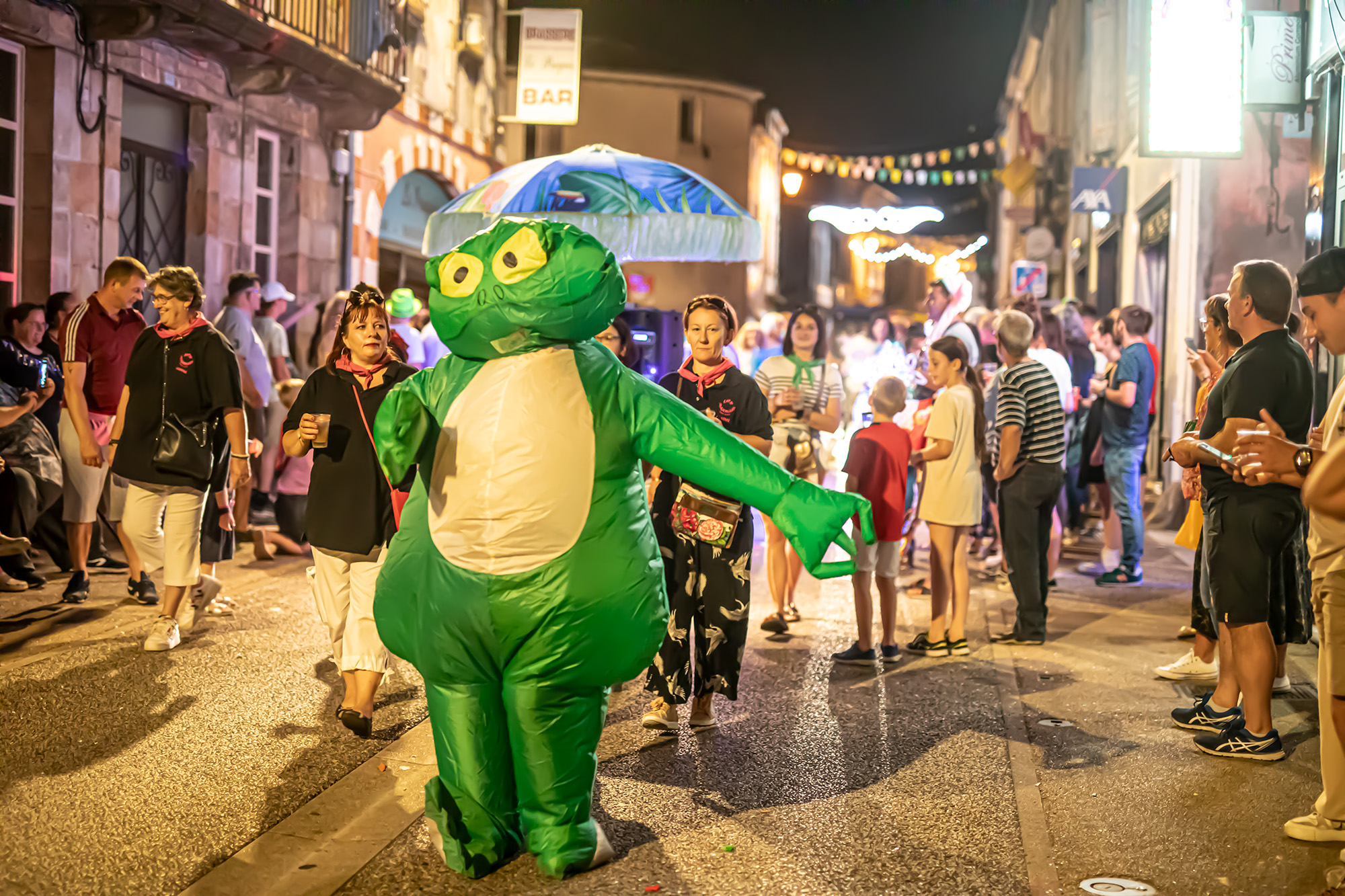 3 Grenouille géante 1bis 110823.jpg