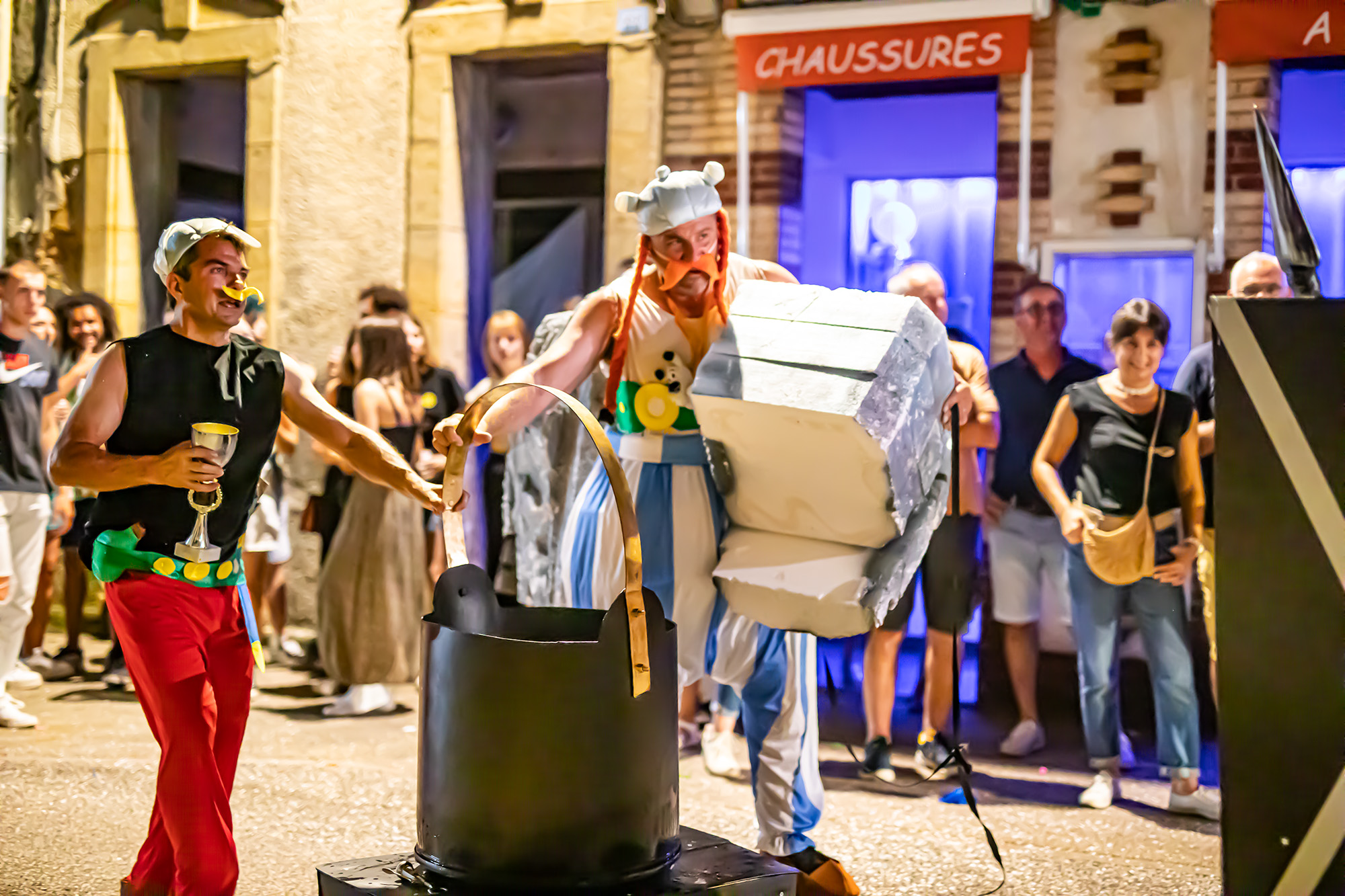 14 Asterix le caudronde potion magique 1bis 110823.jpg