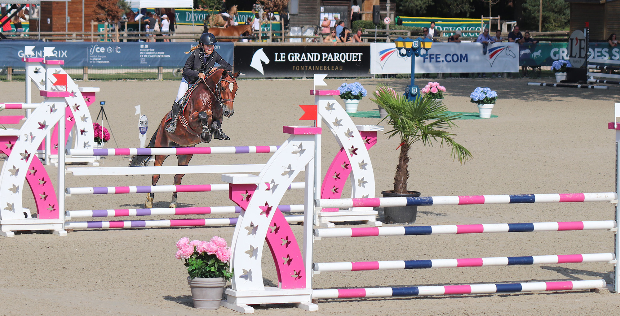 DR6 Agathe VDC en concours 1bis.JPG
