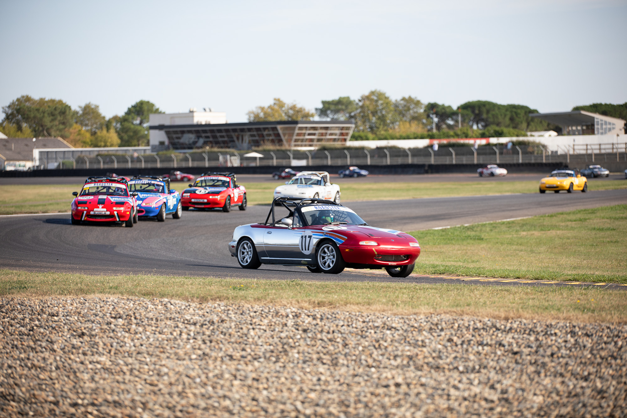 37 Roadster pro Cup course 3 le 117 en tête 1bis 100923.jpg