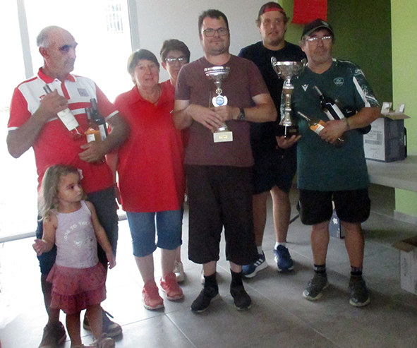 quilles peyrusse grande  2eme equipe.jpg