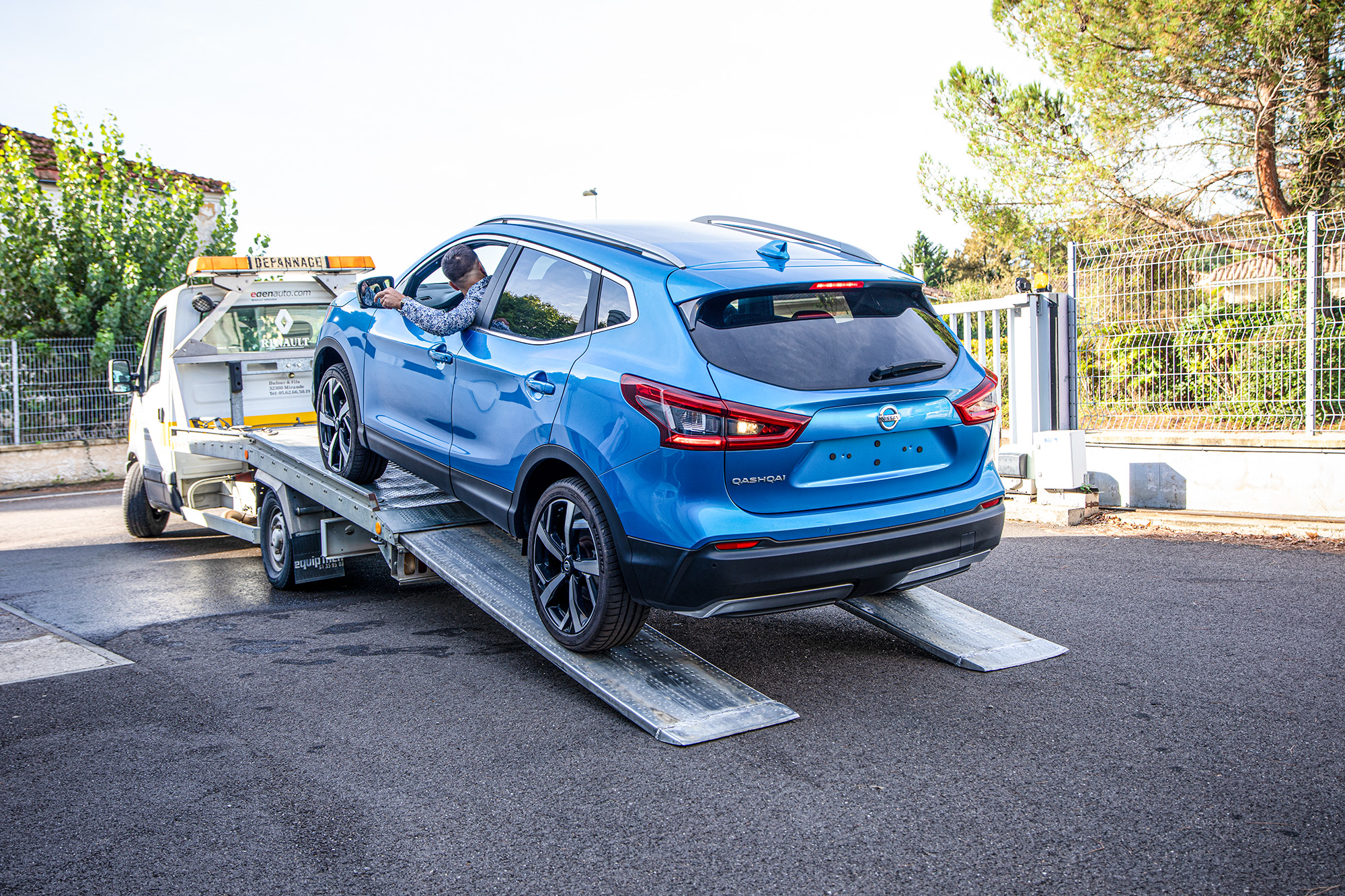 5 Déchargement de la Qashqai 1bis 270923.jpg