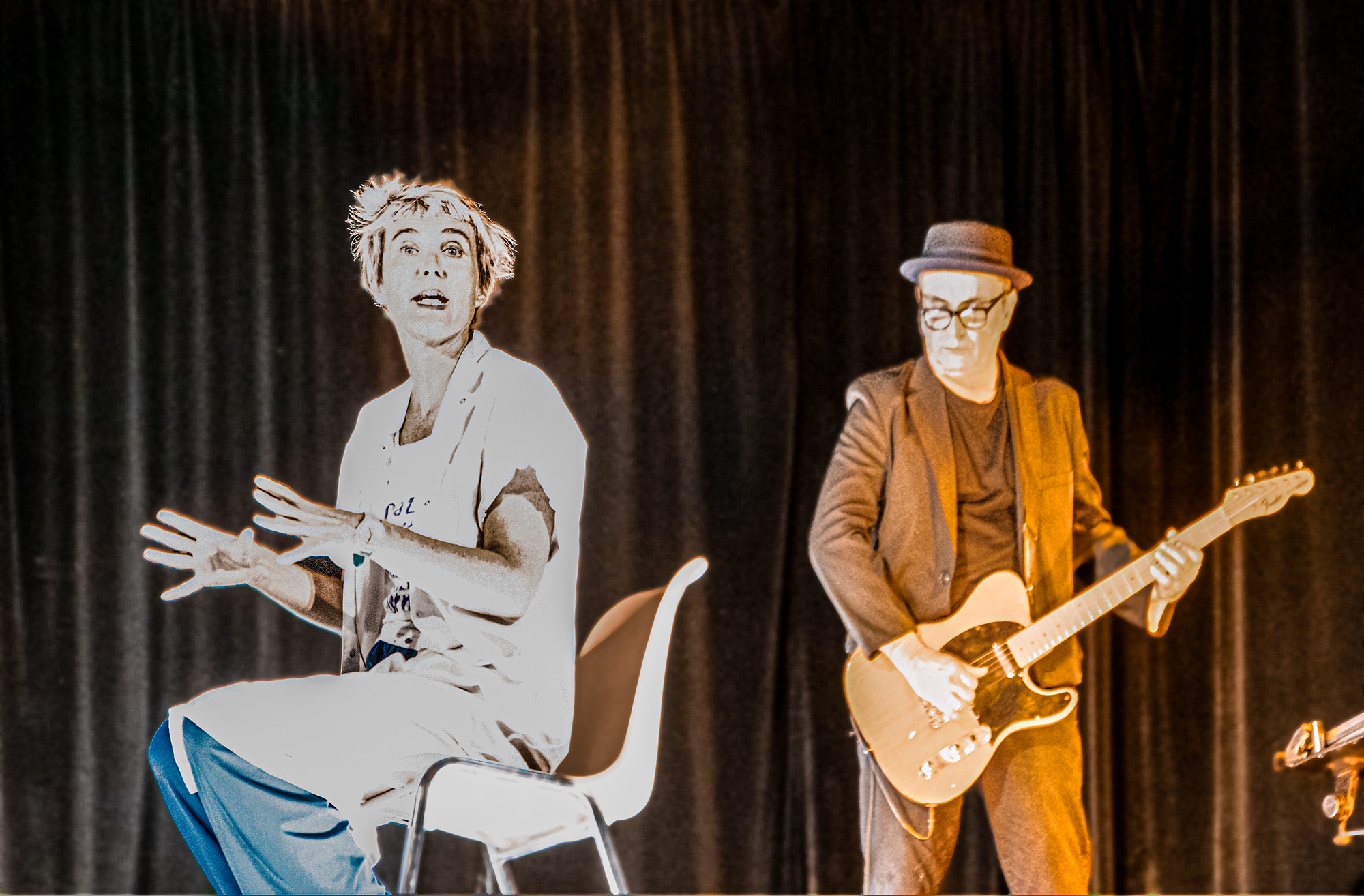 9 Marie Delmarès et le musicien 1bis 011023.jpg