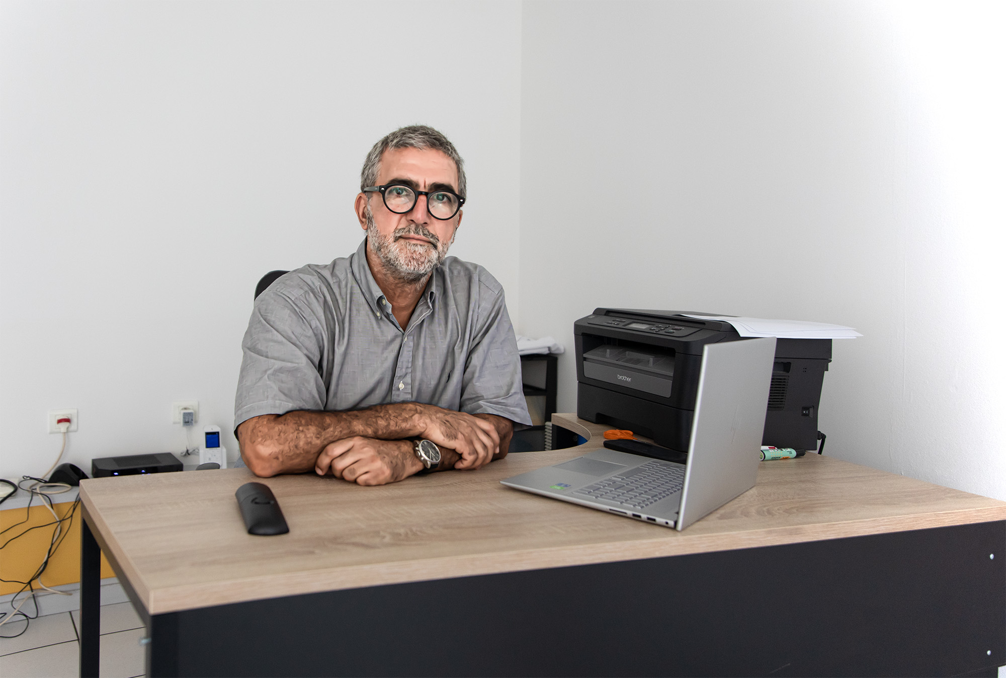 0 Addelkrim Mokdadi à son bureau 1bis 031023.jpg
