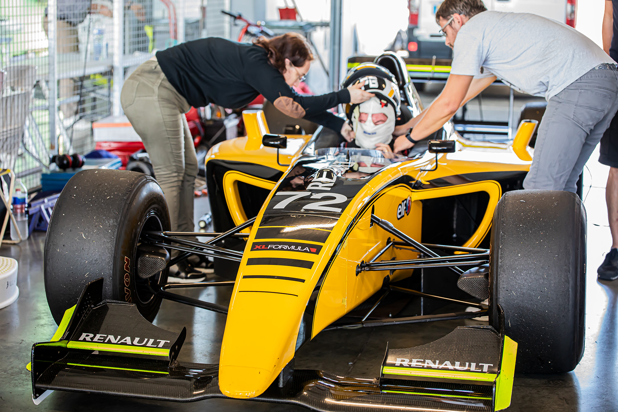 28 Formula Renault après la course 1bis 081023.jpg