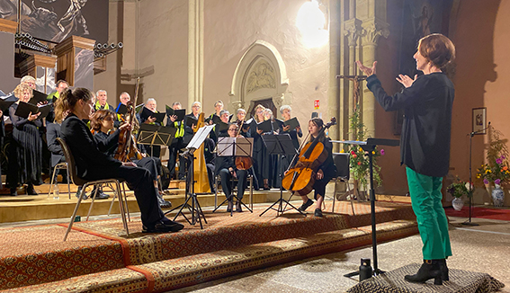 mezza voce 7.jpg