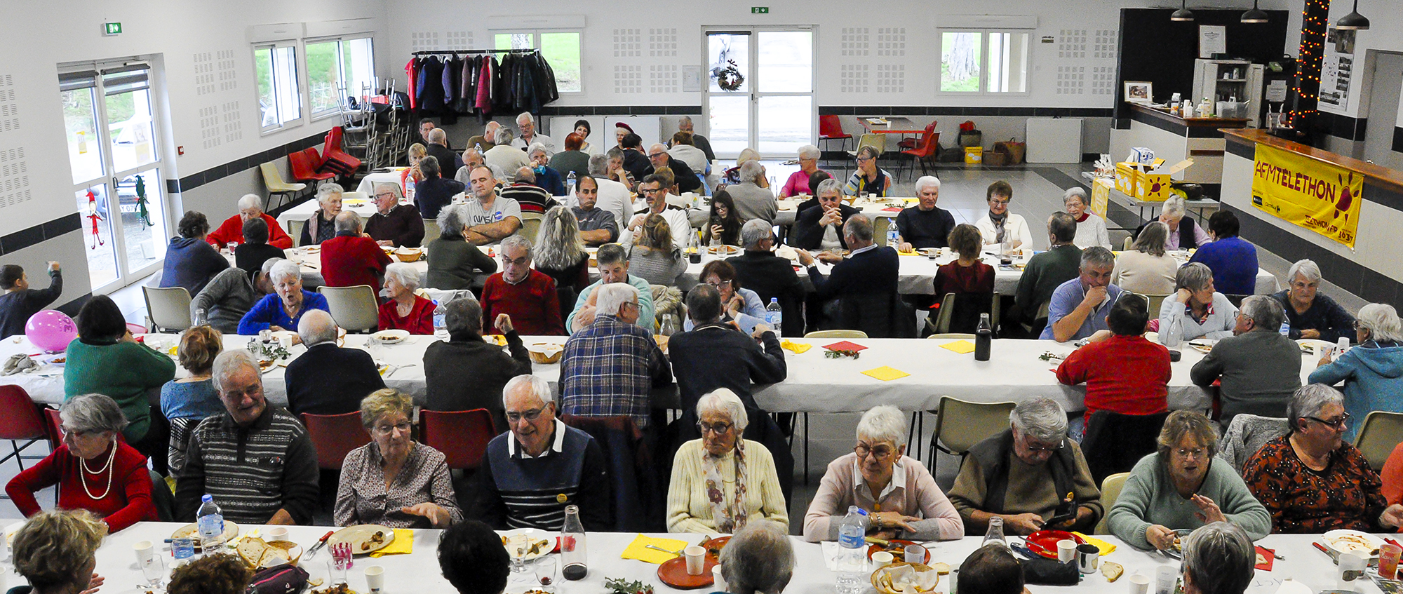 Repas au foyer de Belloc Saint Clamens.