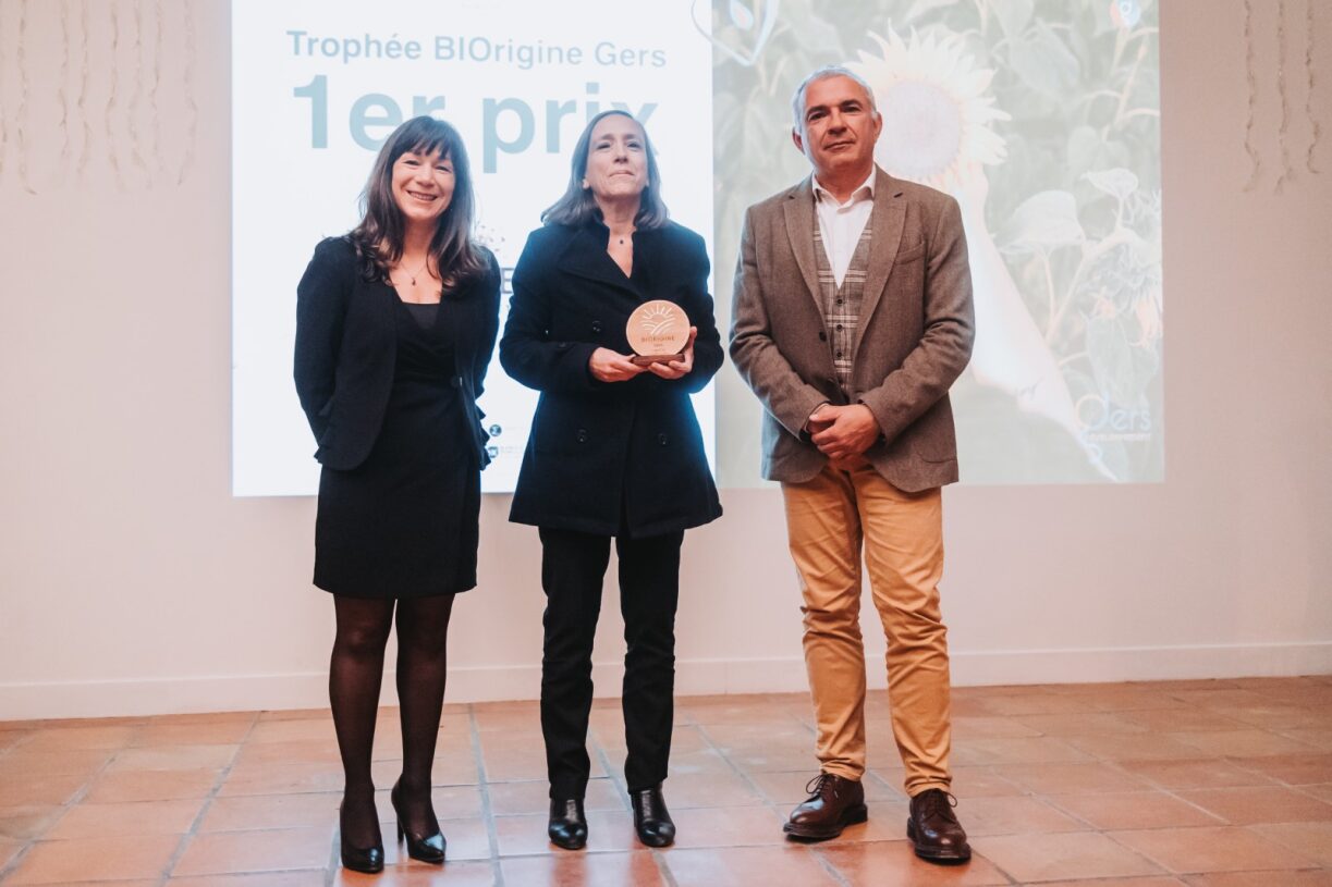 1 er prix : Anne Dubarry, fondatrice de Variette, entourée de Muriel Abadie et Rémi Branet.