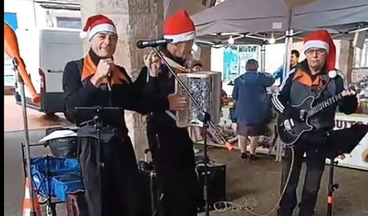 gimont halle  noel.JPG