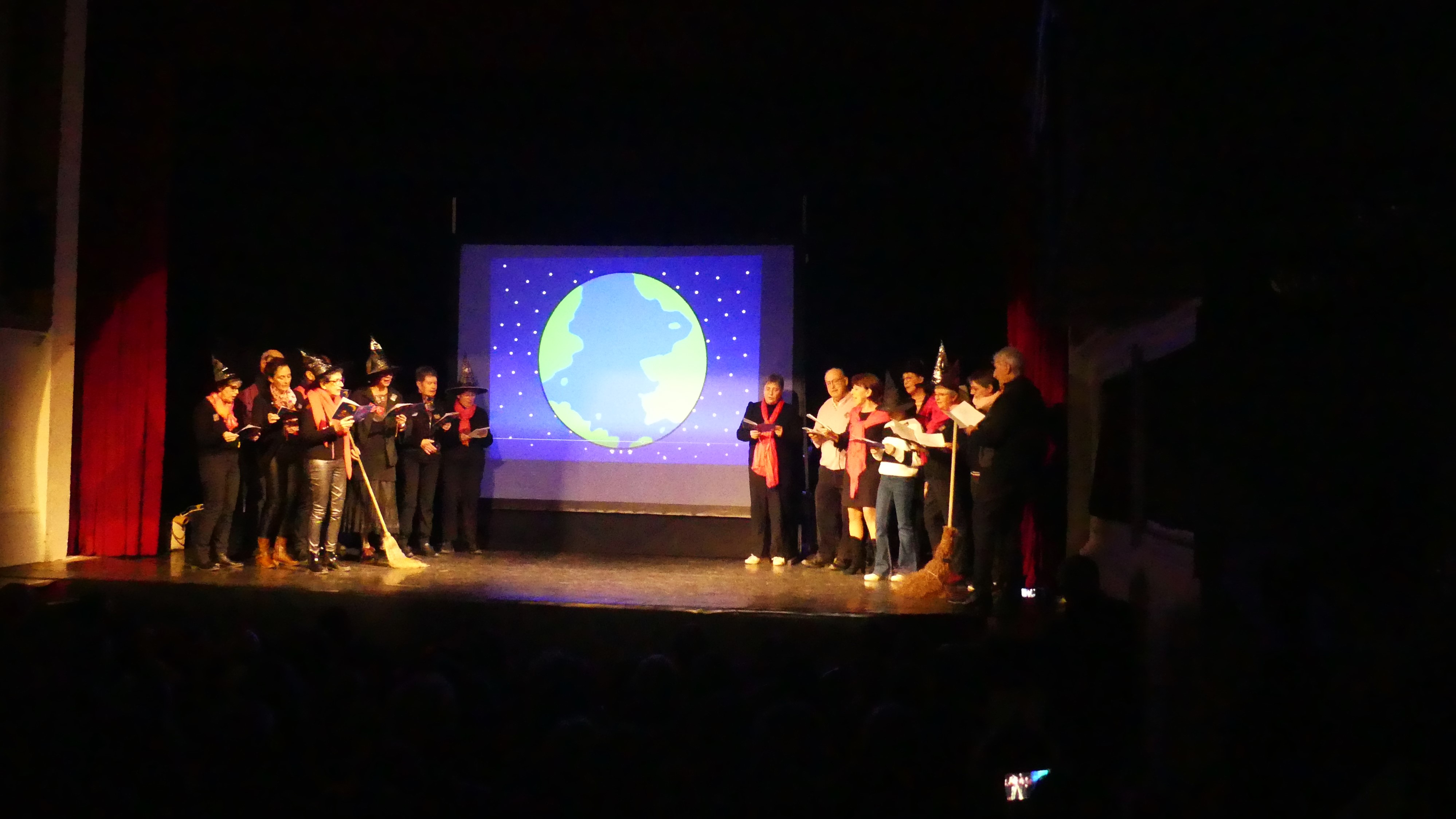 Mél-i Mél-o au théâtre avec les chants italiens
