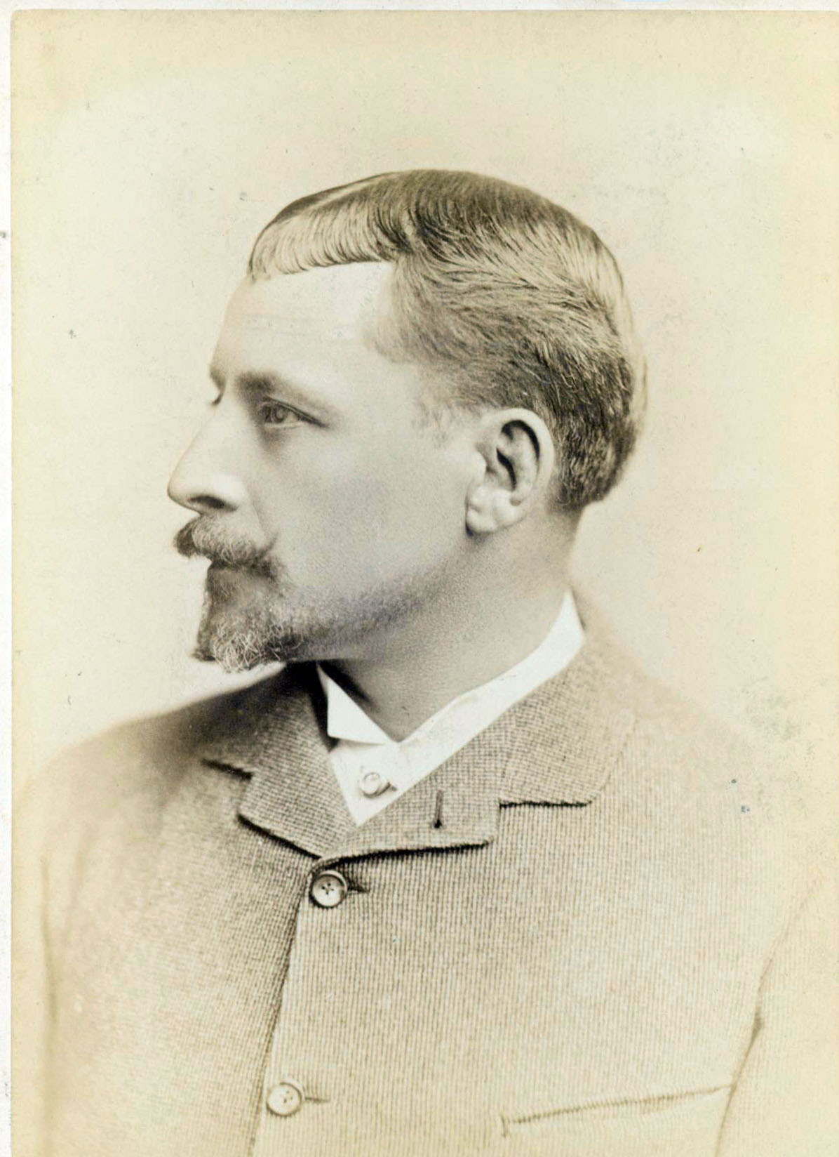 victor capoul.jpg