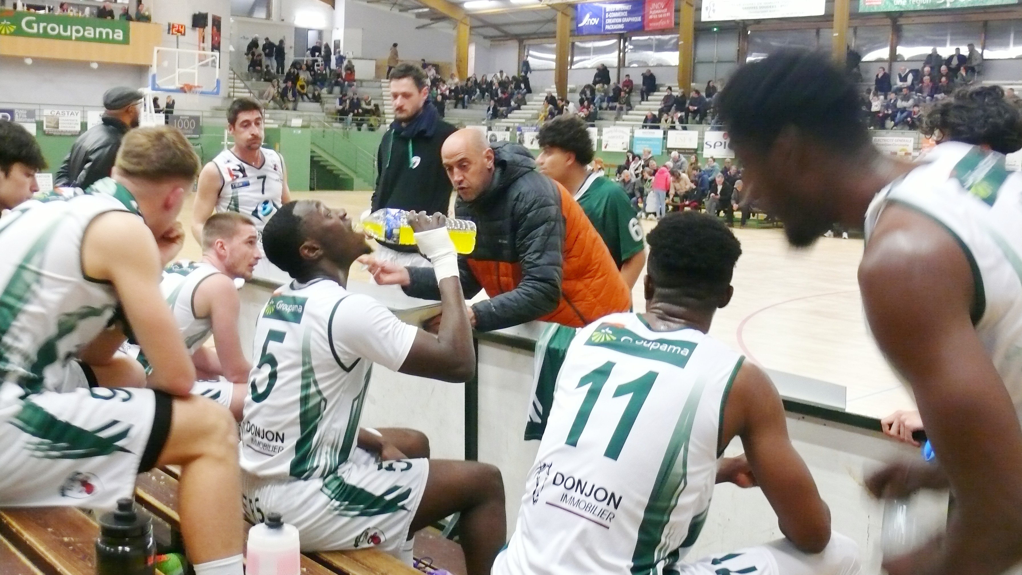 Frédéric Zadro motive ses joueurs.