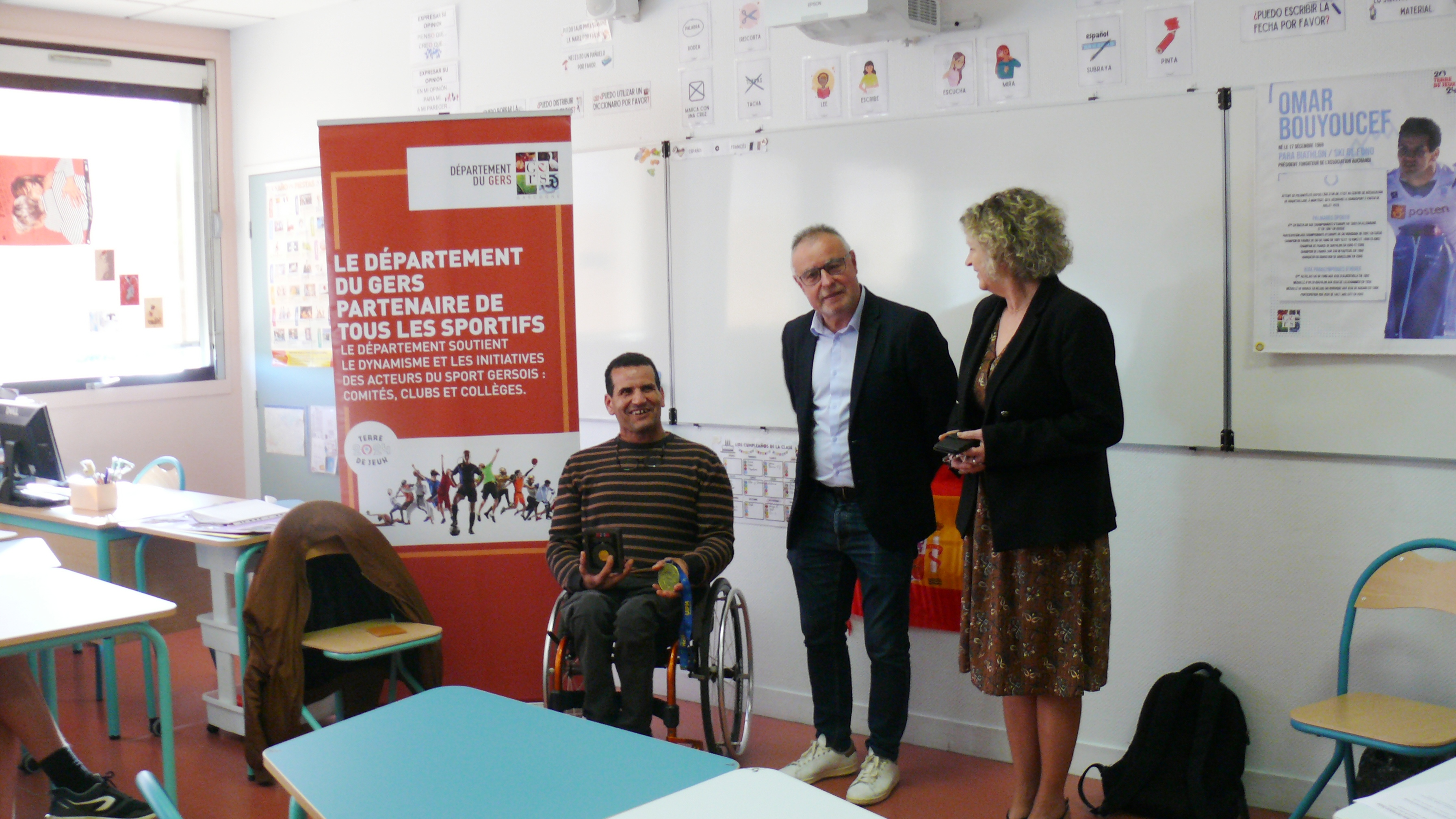 Philippe Dupouy entouré de Omar Bouyouceff et Anne Rogé.