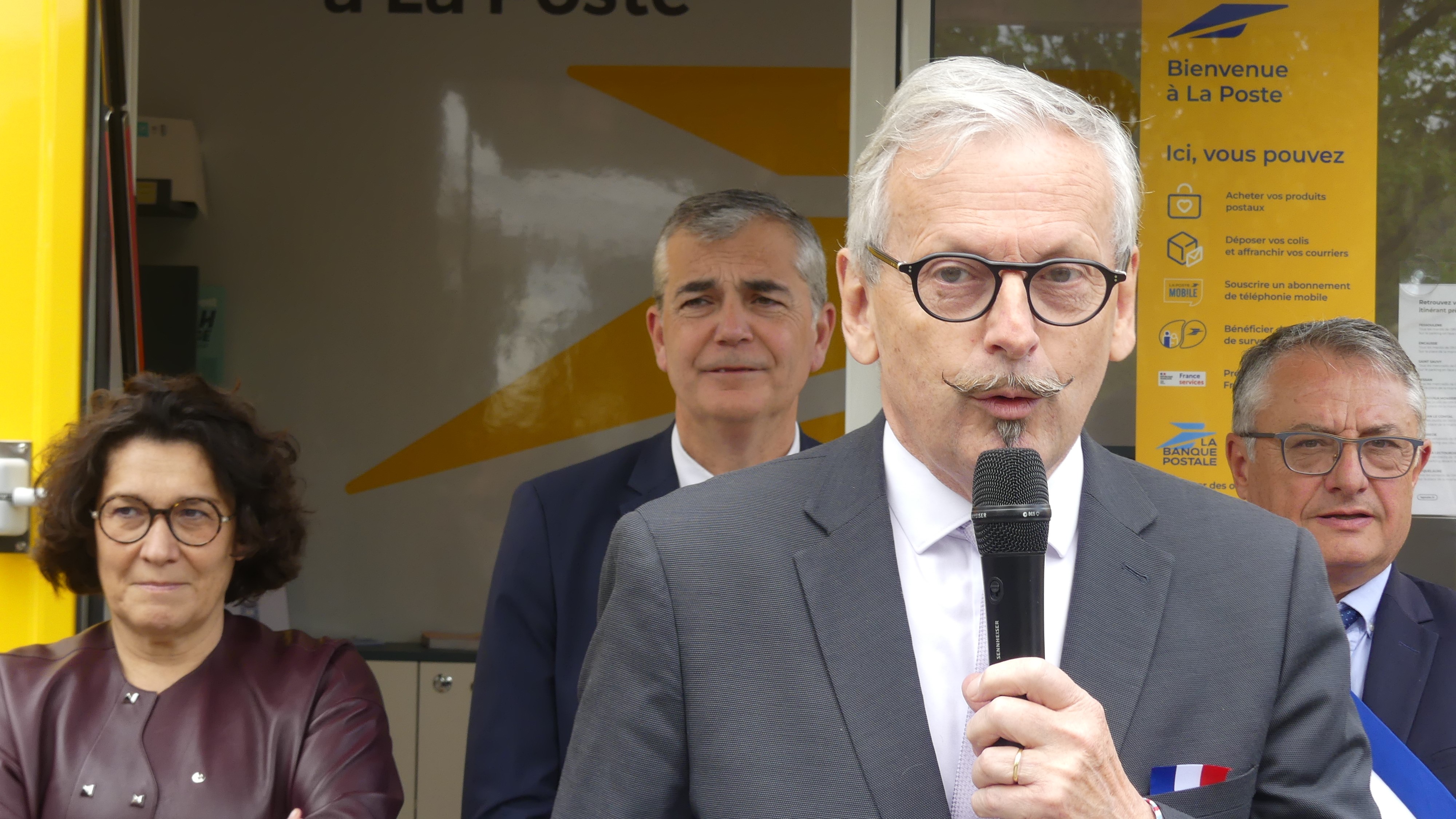 Jean-René Cazeneuve
