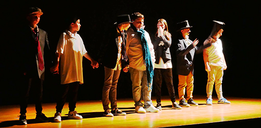 fleurance spectacle enfants jo (3).jpg
