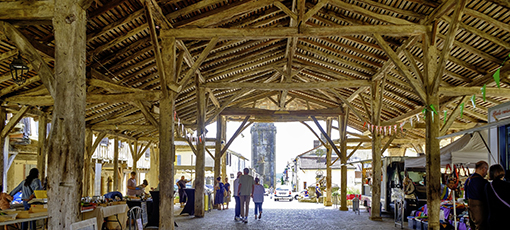 bassoues marché (1).jpg