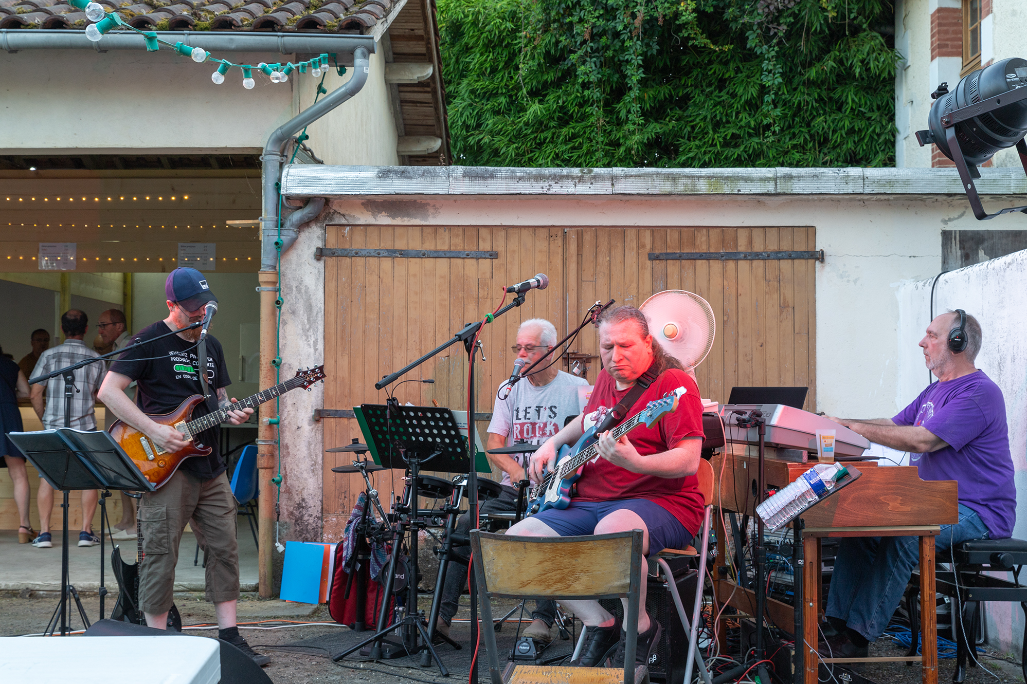 Vintage Blues Rockers