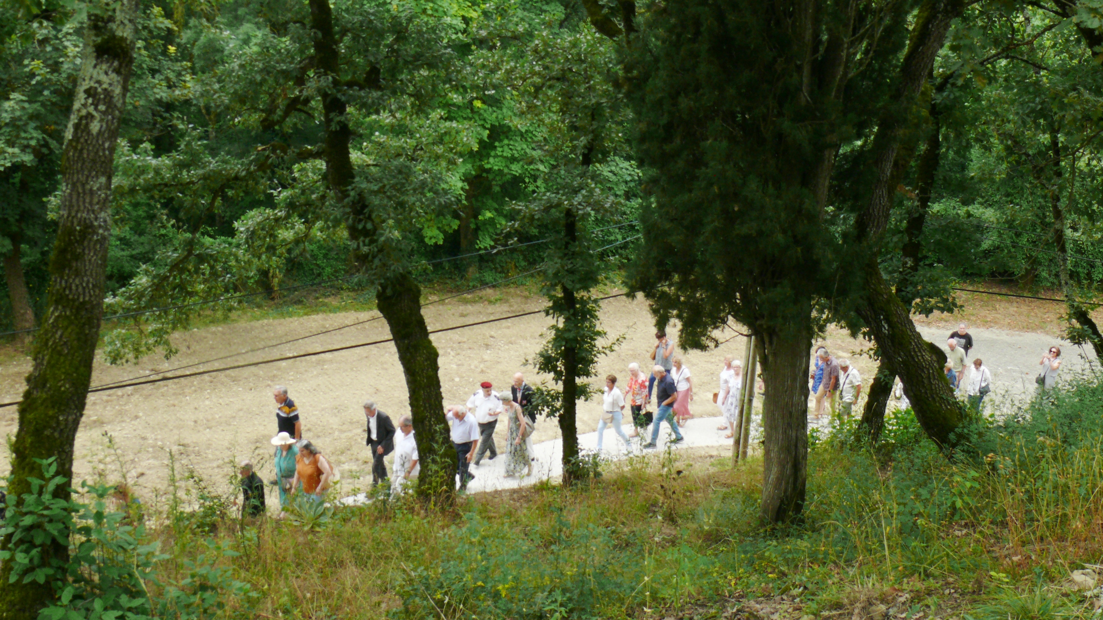 Sur le chemin mémoriel.