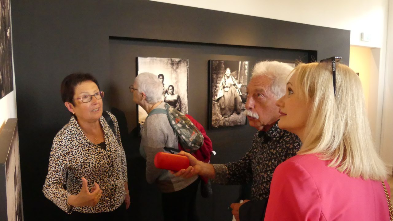 Mme et Mr Carayon en grande interrogation avec Mme Karine Bessé.