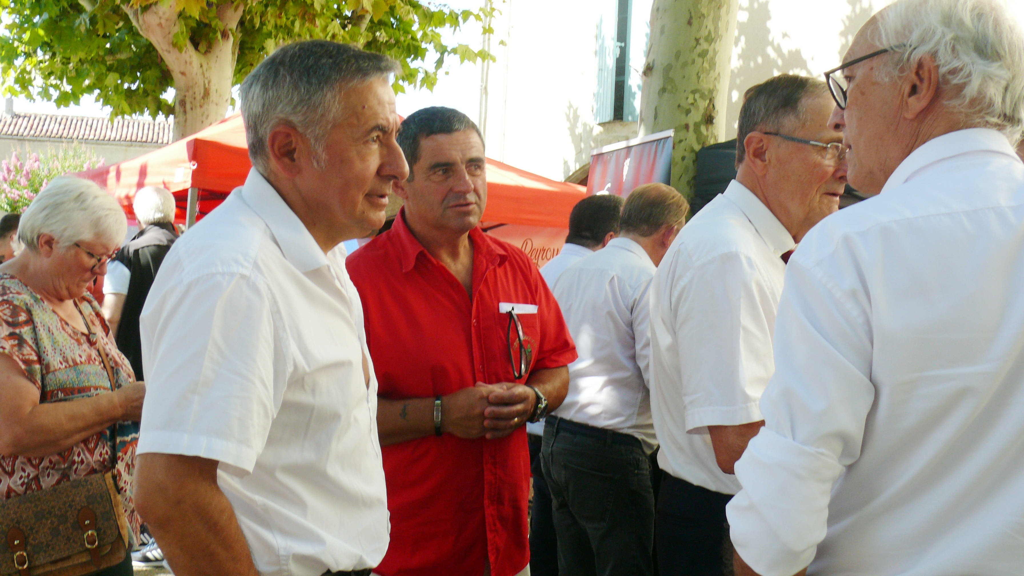 Le Conseiller Départemental, Bernard Ksaz, et le sénateur, Alain Duffourg.