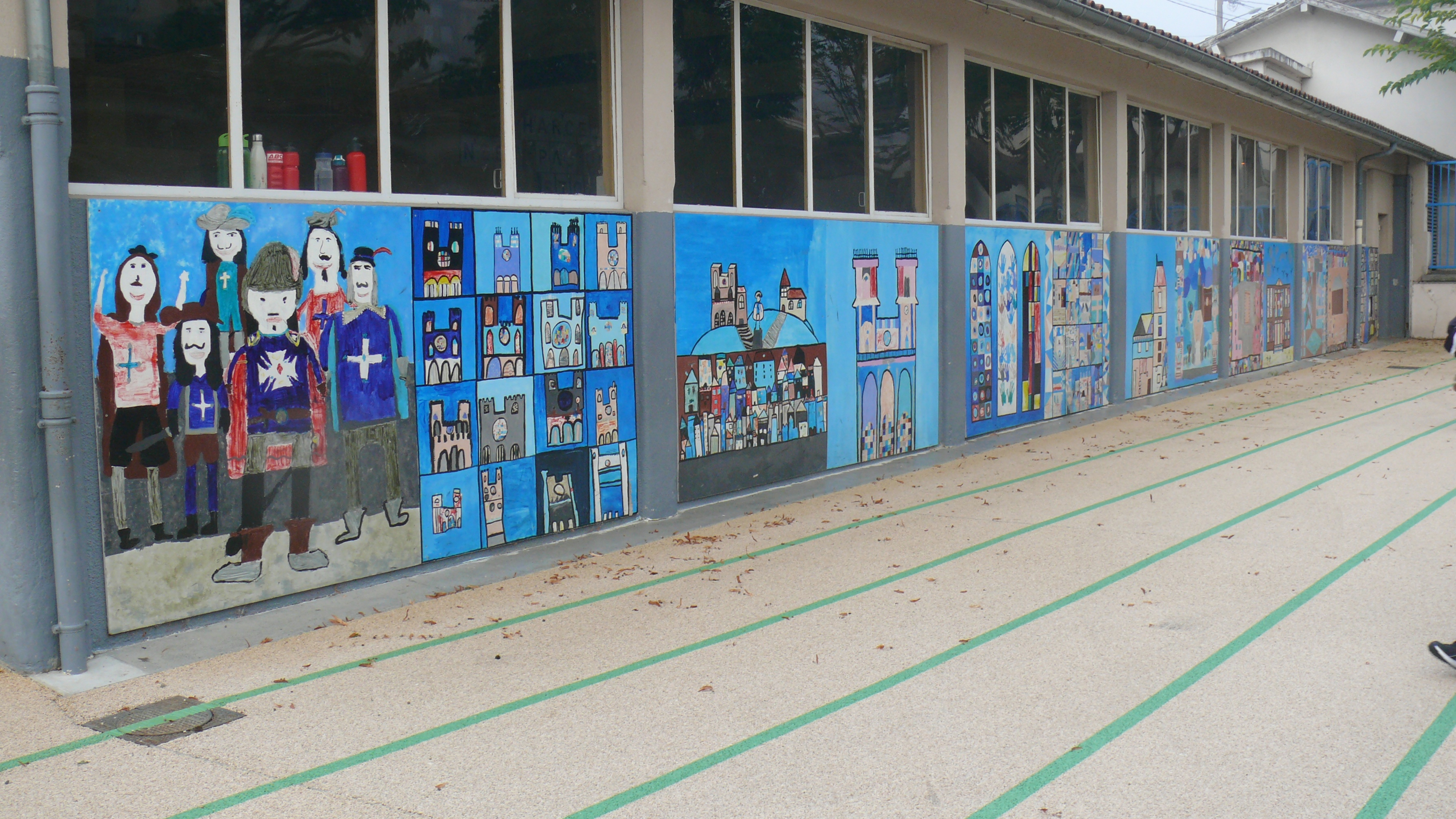 La belle fresque de l'école du Pont National