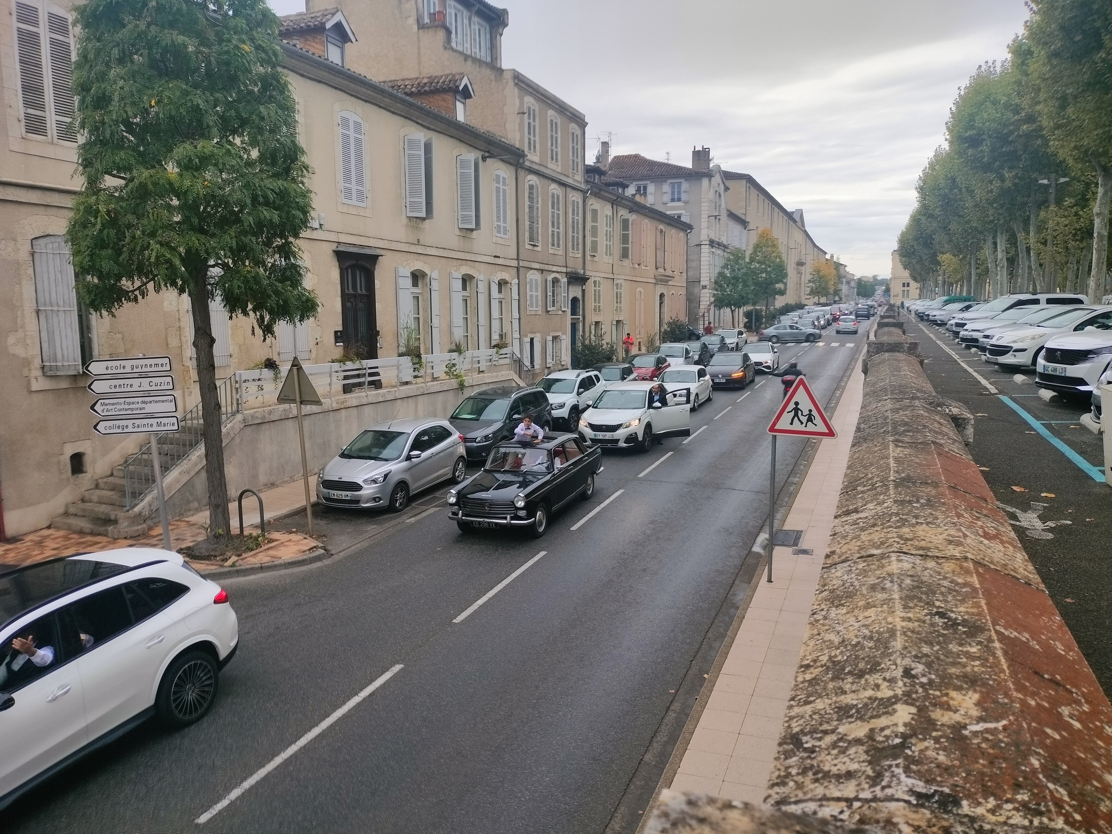 Circulation bloquée rue Victor Hugo.