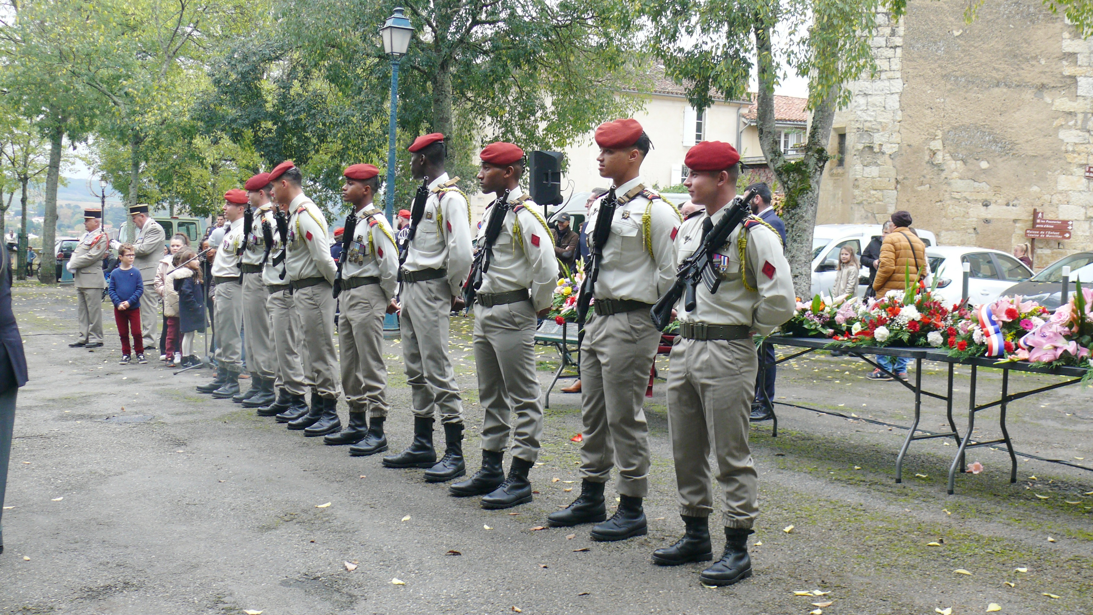 Peloton du 35e régiment d'artillerie de Tarbes.