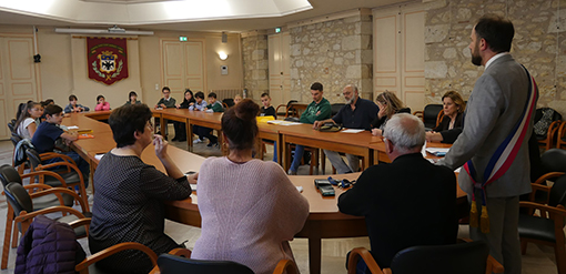 fleurance conseil jeunes2.jpg