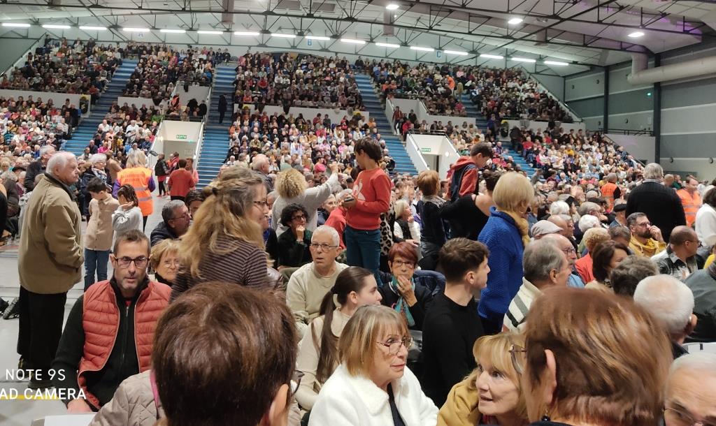 La foule nombreuse et