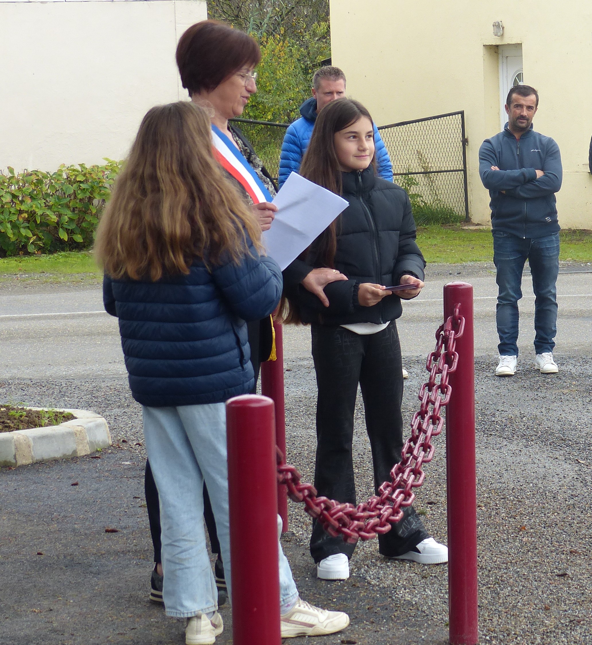 Maelys et Patricia  lors de l'appel des victimes